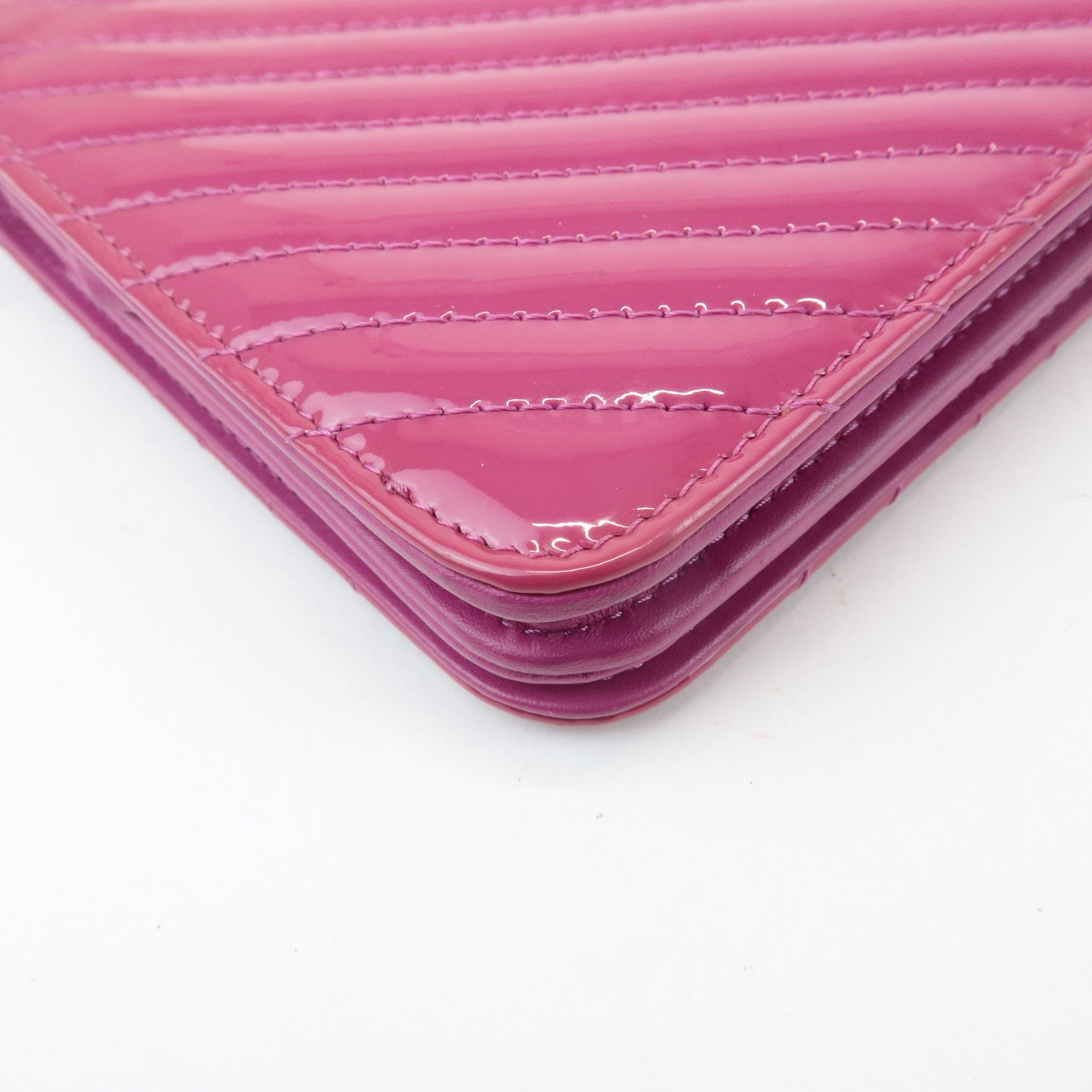 CHANEL COCO Mark Shevron Patent Leather V Stitch Chain Wallet Used