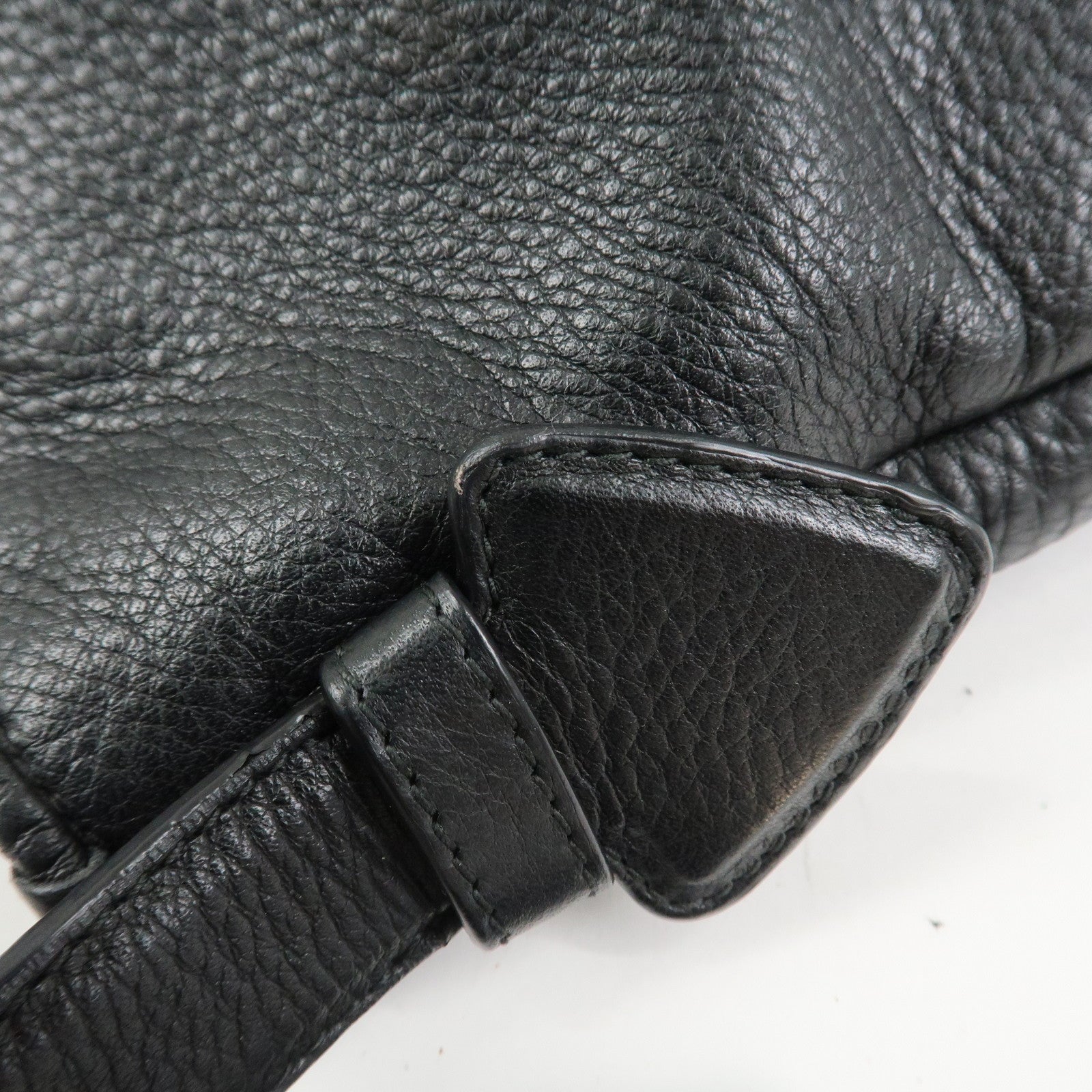 LOEWE Heritage Calf Leather Shoulder Bag Crossbody Bag Black