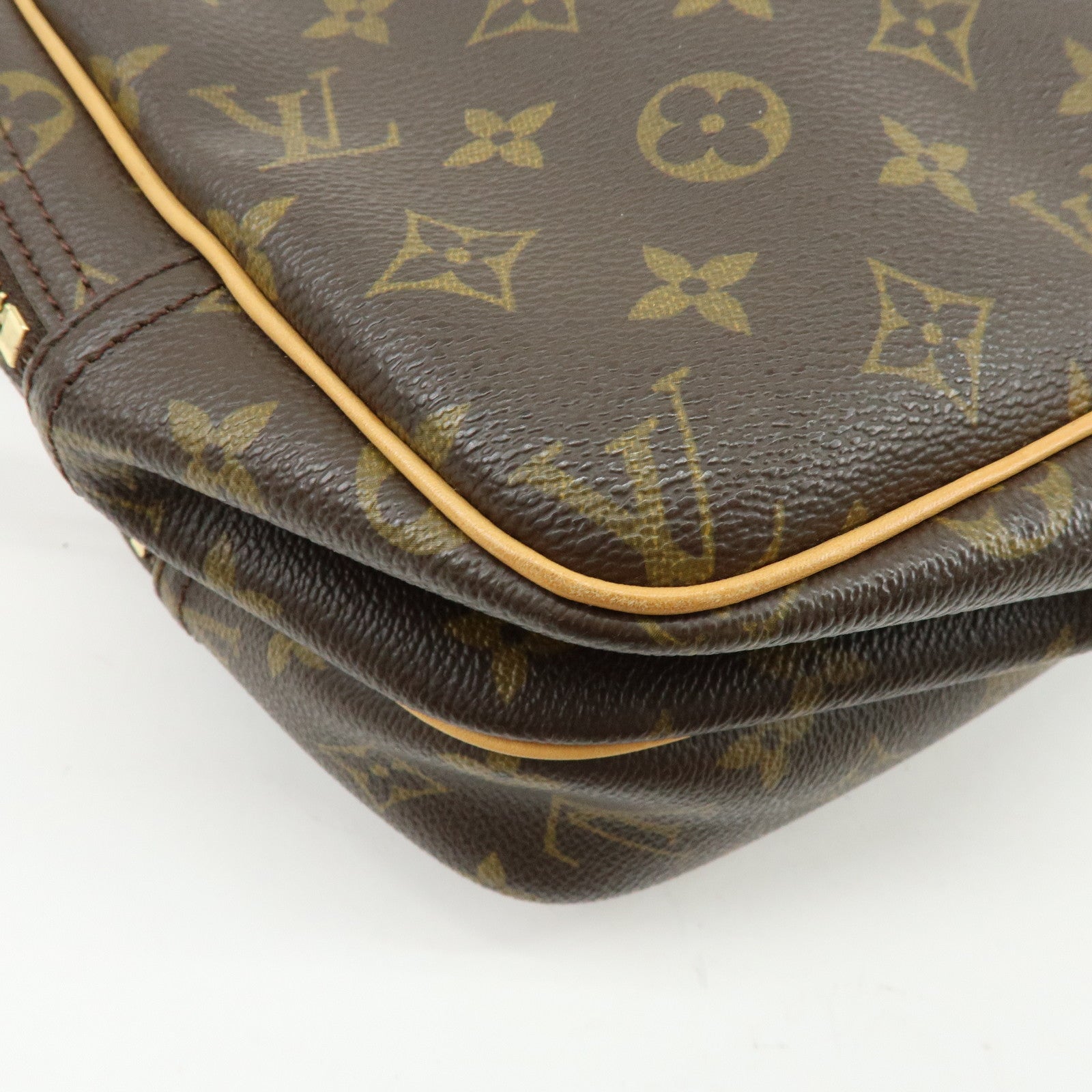 Louis Vuitton Monogram Reporter PM Shoulder Crossbody Bag M45254