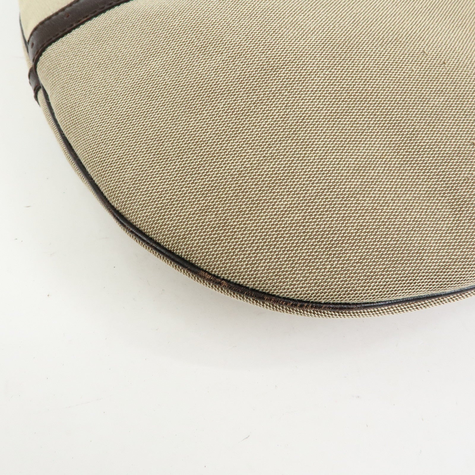 GUCCI Sherry Interlocking G Canvas Shoulder Hand Bag Beige 114871