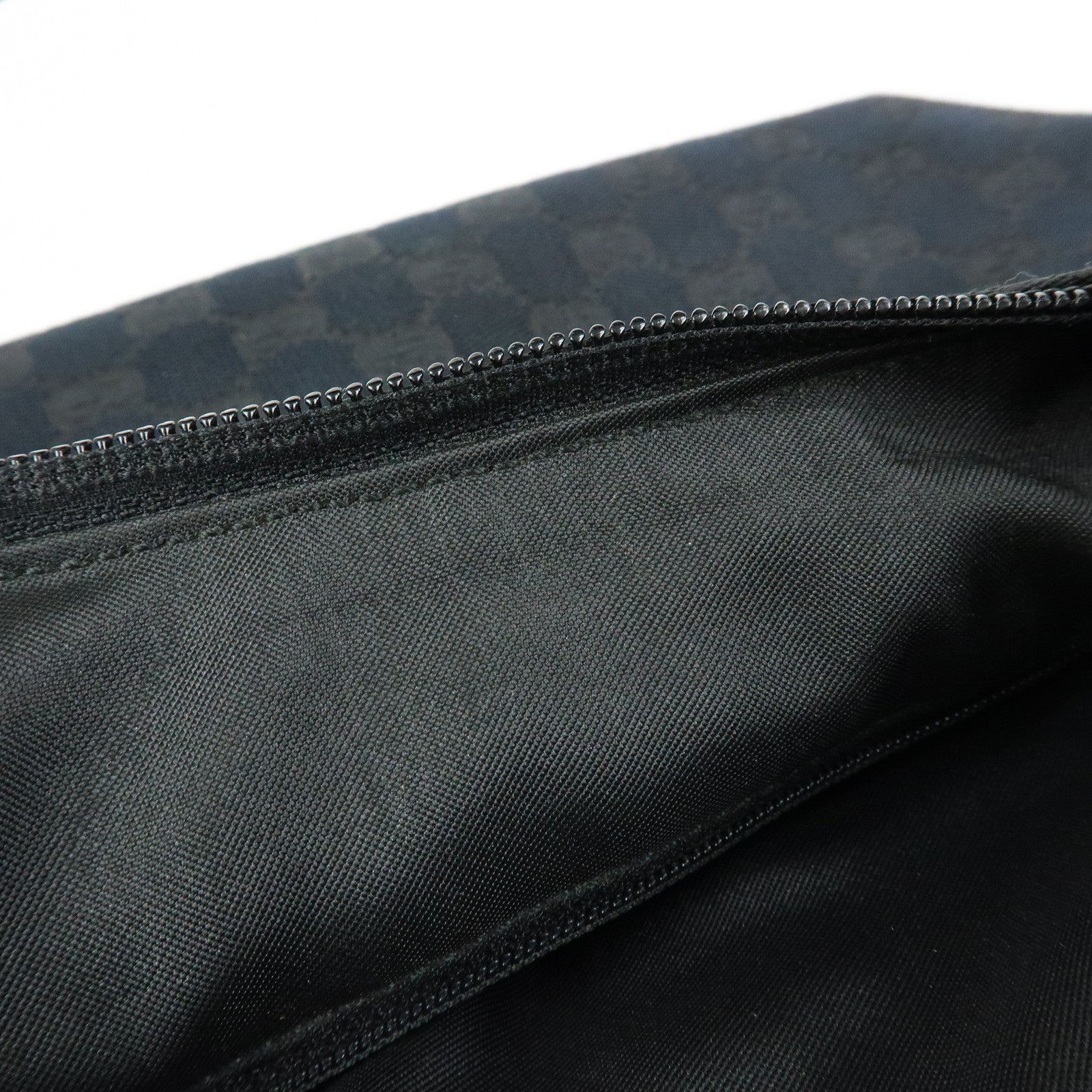 GUCCI GG Canvas Leather Hand Bag Shoulder Bag Black 001・3386