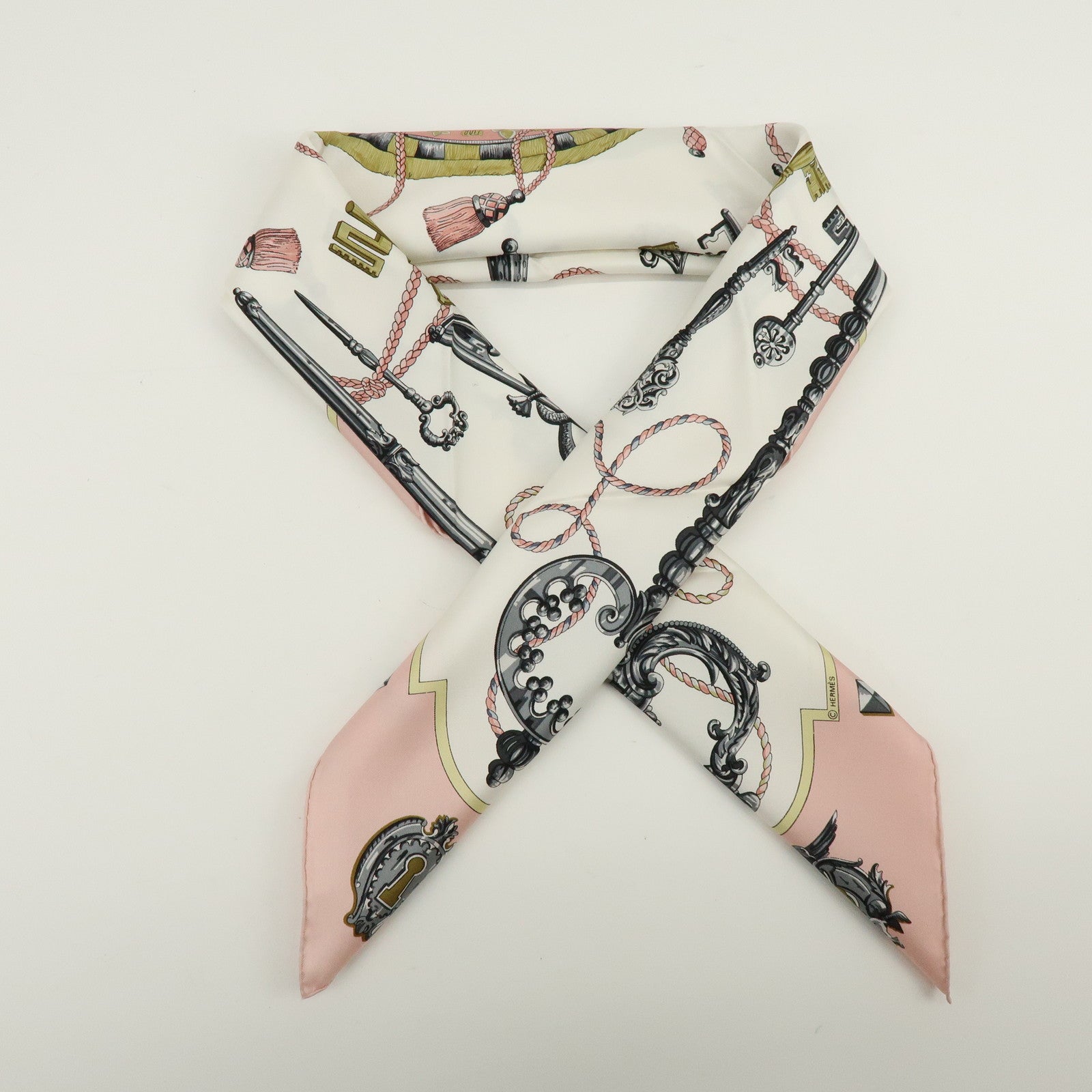 HERMES Carre 90 Silk 100% Scarf LES CLES THE KEYS RARE Light Pink