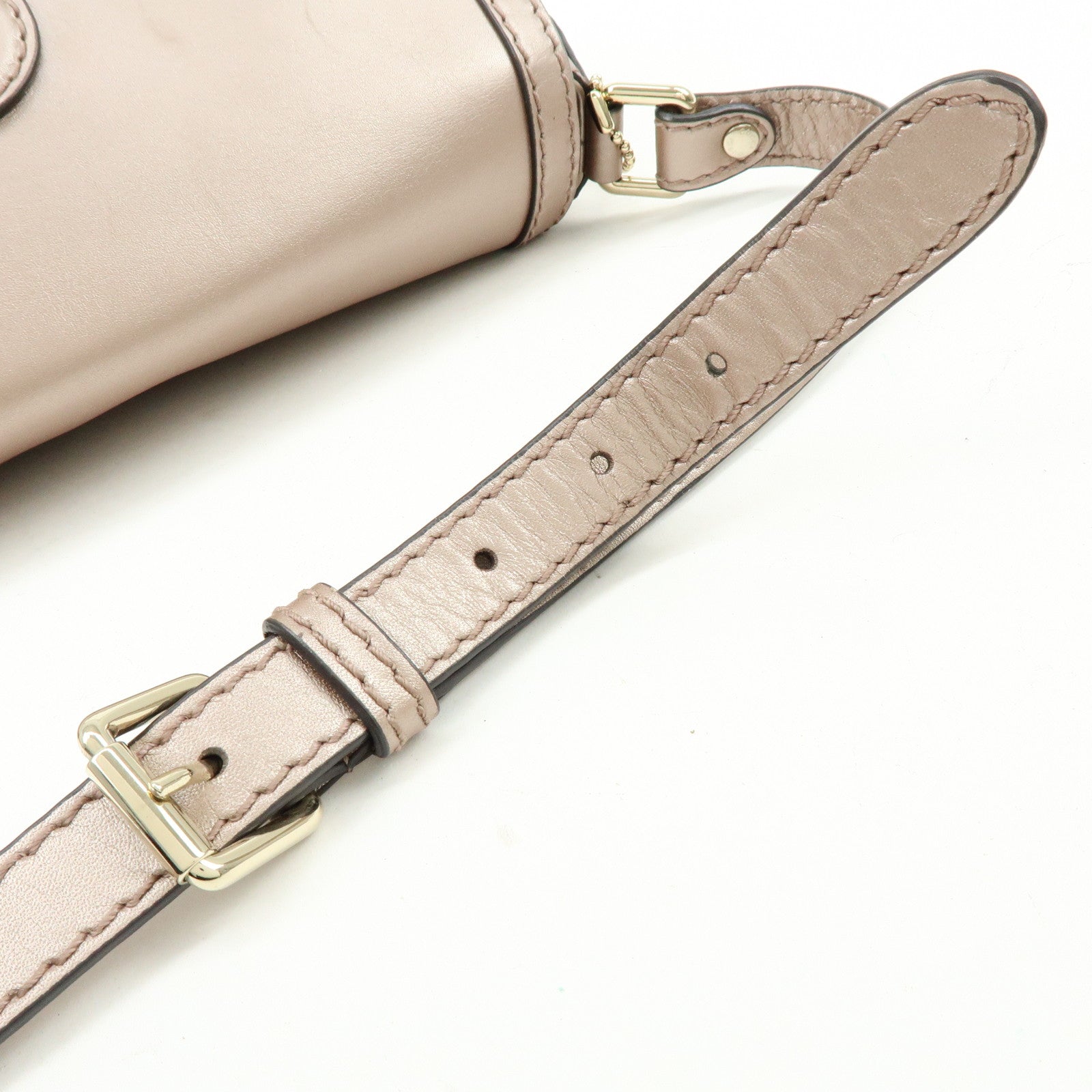 GUCCI Microguccissima Leather Shoulder Bag Metallic Pink 308452