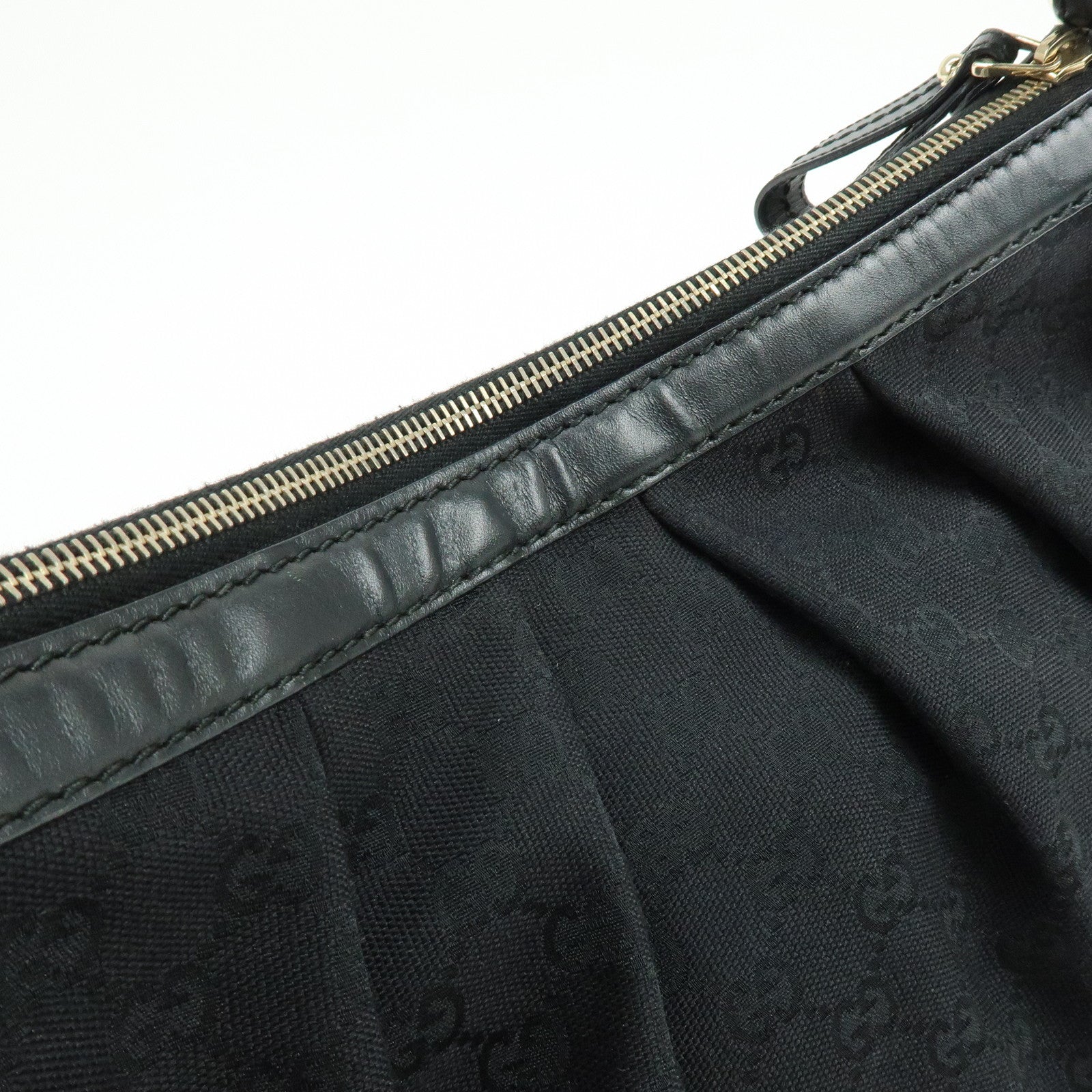 GUCCI Sukey GG Canvas Leather Shoulder Bag Black 232955
