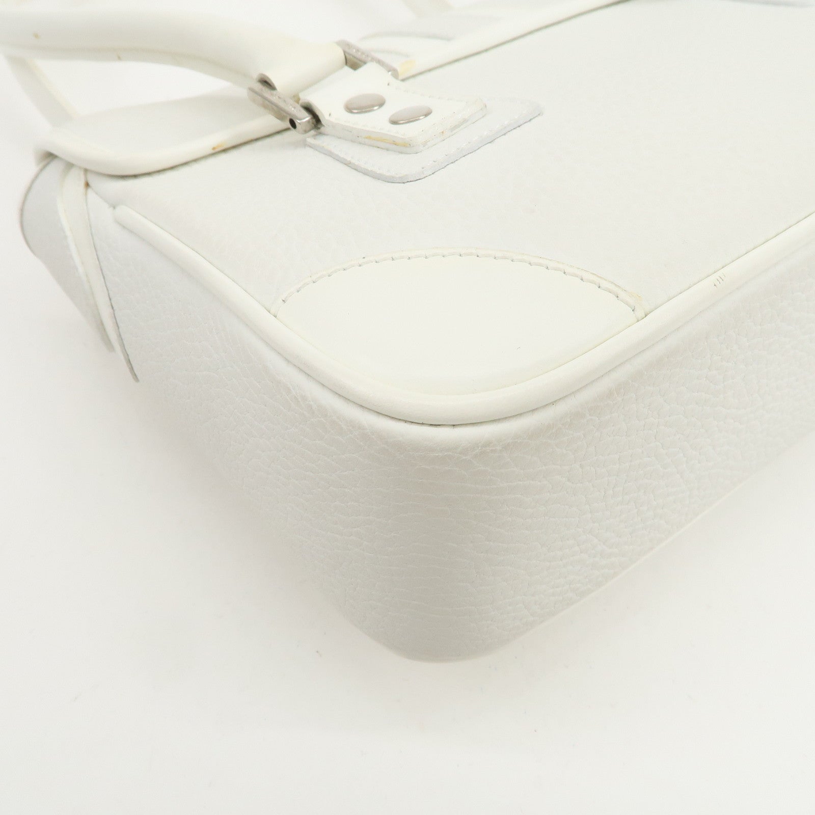 BURBERRY Leather Shoulder Bag Hand Bag White