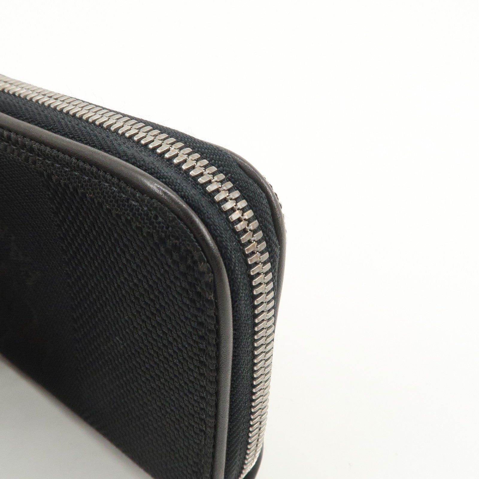 Louis Vuitton Damier Giant Portefeuille Ron Zippe Wallet M93546