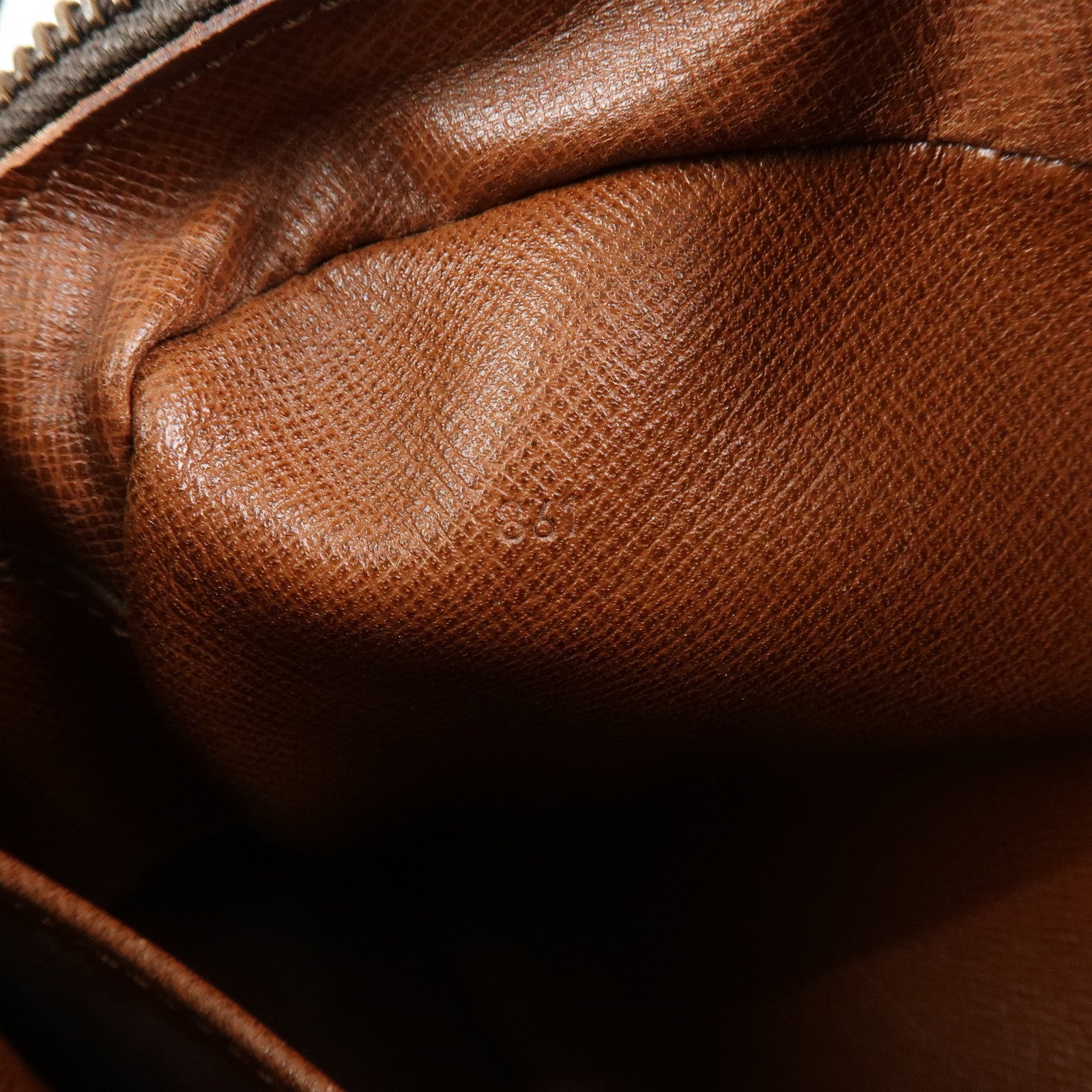 Louis Vuitton Monogram Compiegne 23 Pouch Clutch Bag Brown M51847