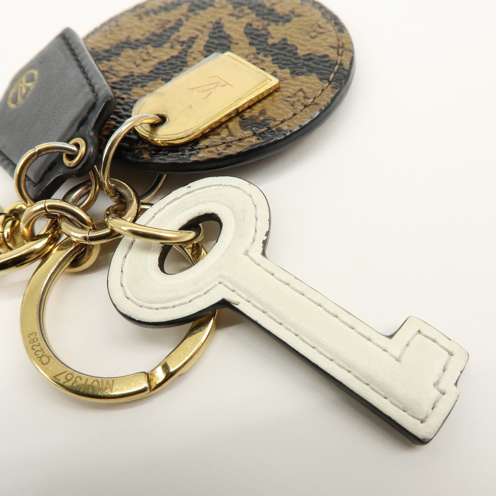 Louis Vuitton Boite Chapeau Key Holder Bag Charm Brown Gold M01367