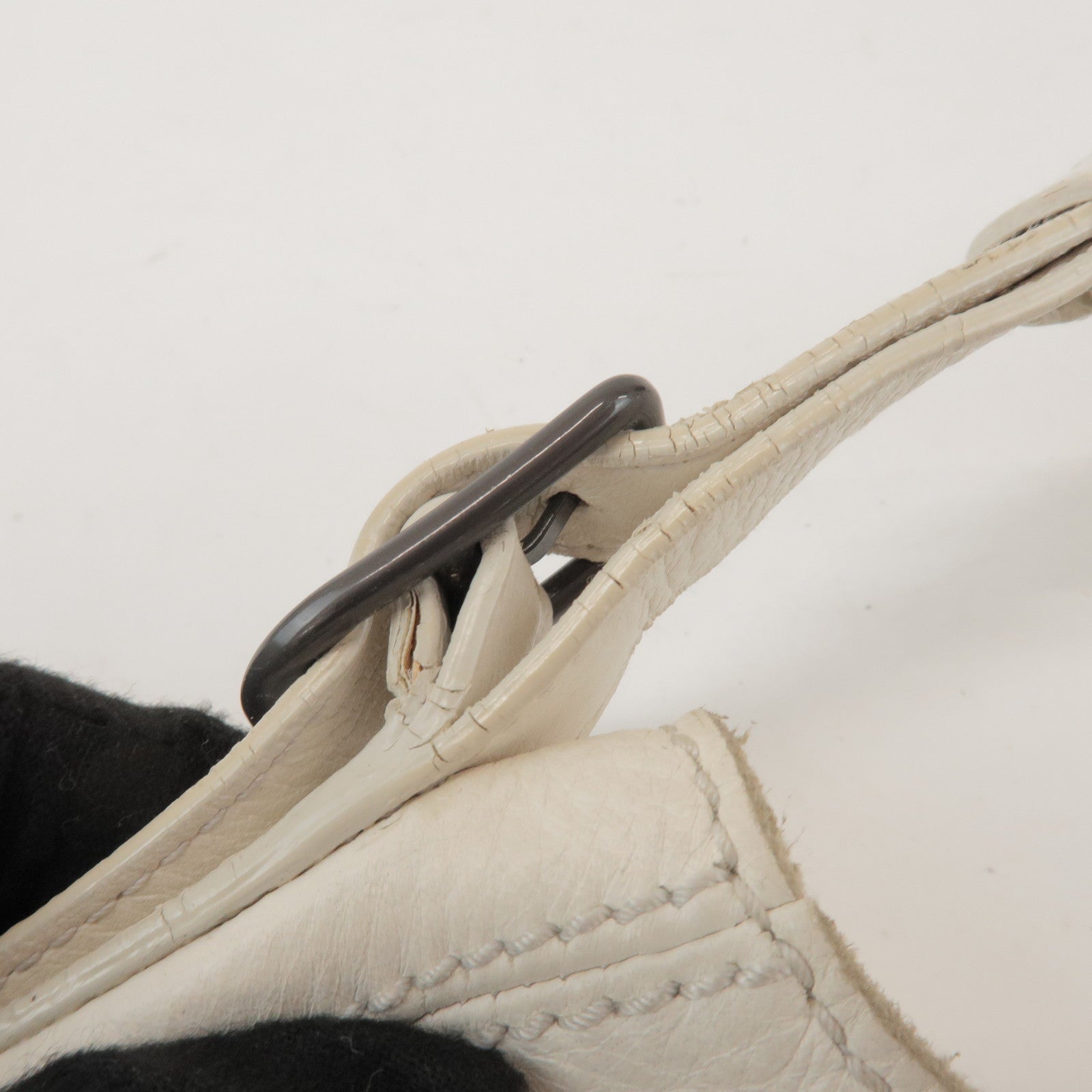 BOTTEGA VENETA Cervo Leather Shoulder Bag Hand Bag White 133507