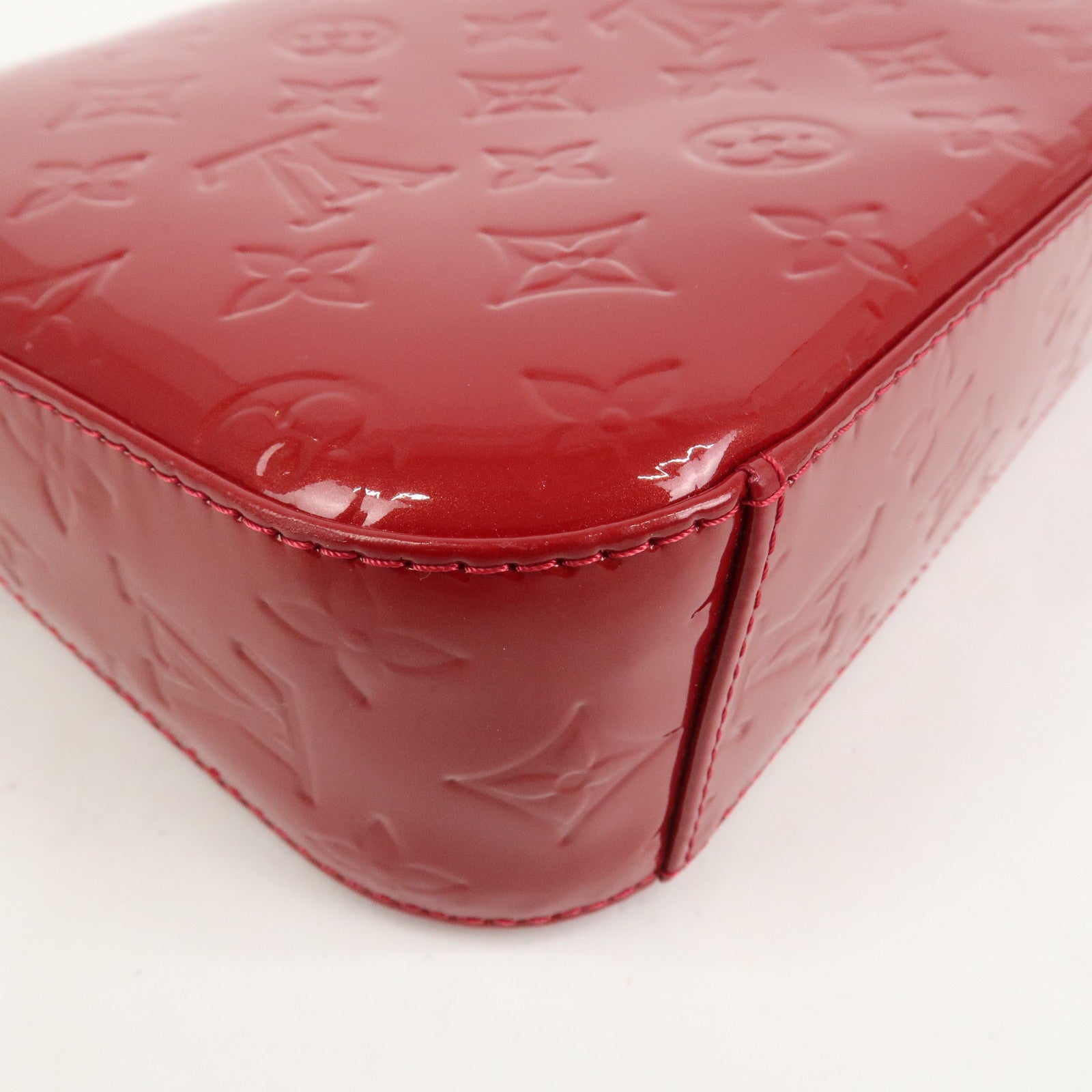 Louis Vuitton Monogram Vernis Rodeo Drive Shoulder Bag Red M93599