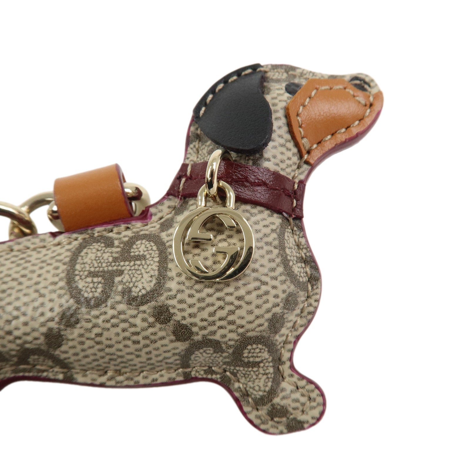 GUCCI GG Emblem Interlocking G Dog Shape Bag Charm Key Chain Beige