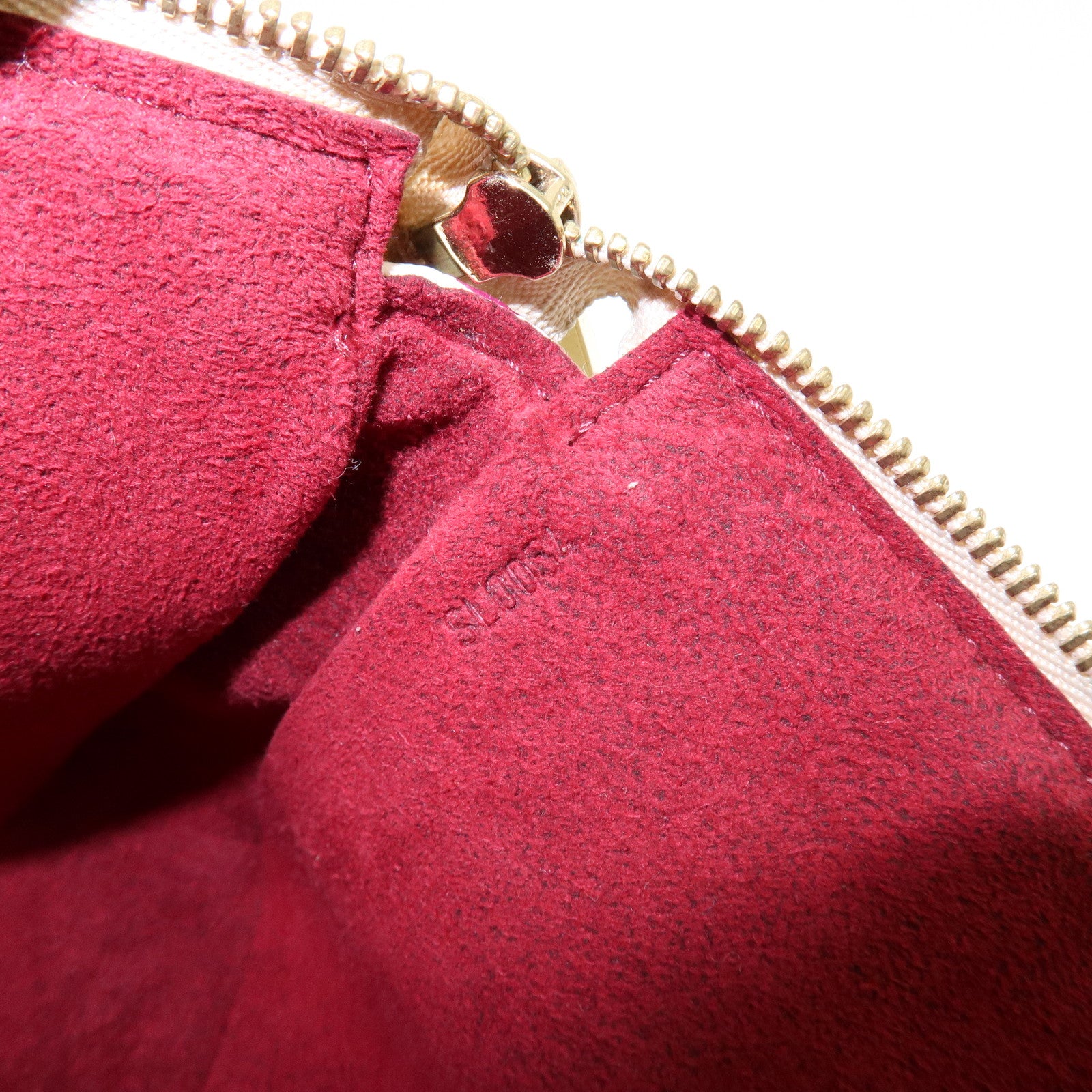 Louis Vuitton Monogram Multicolor Pochette Accessoires Blanc M92649