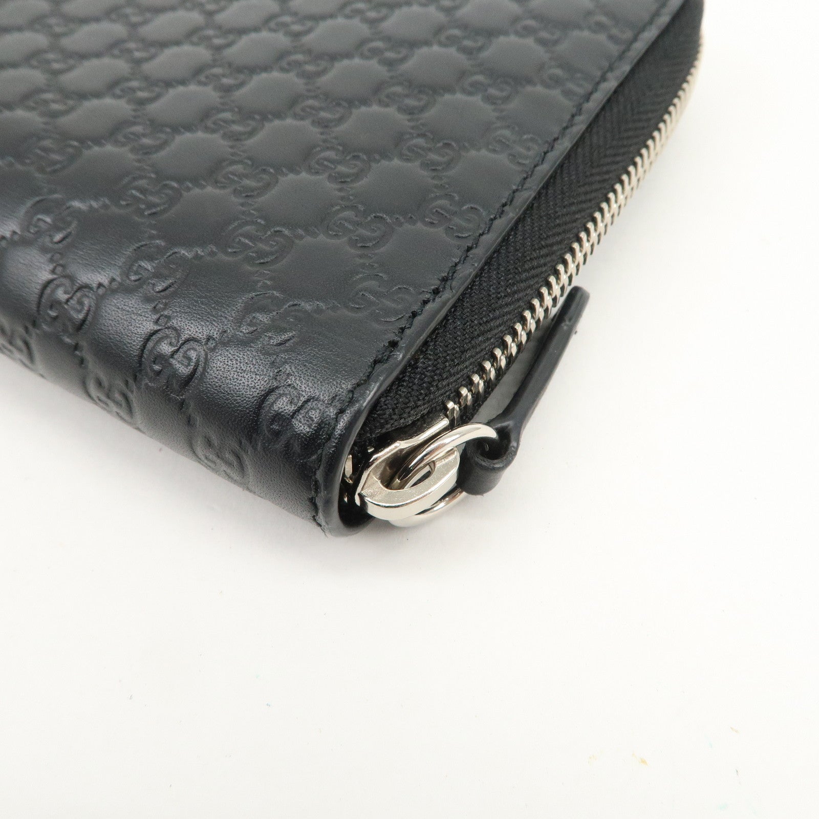 GUCCI Logo Micro Guccissima Zippy Leather Long Wallet Black 391465
