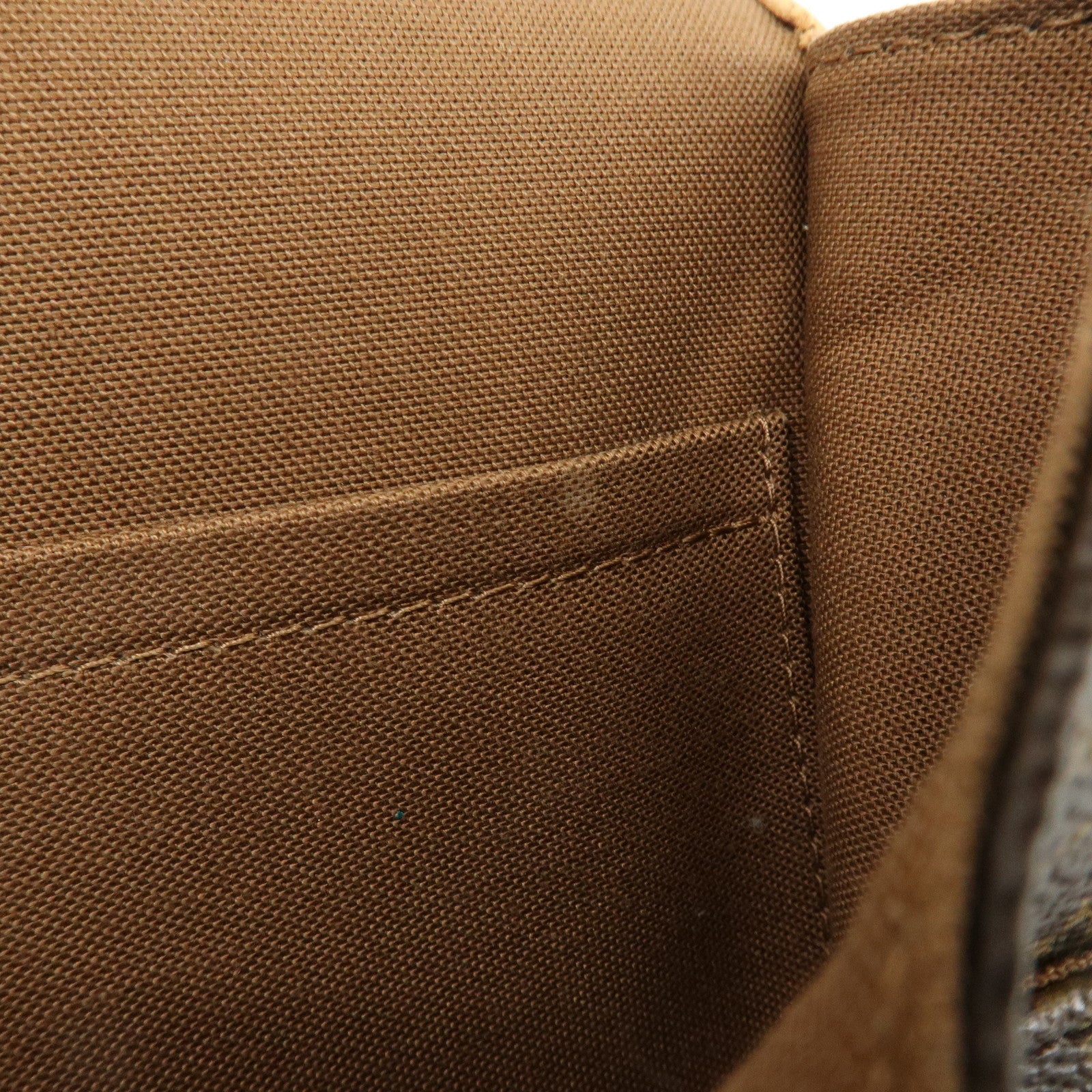 Louis Vuitton Monogram Messenger Bosphore PM Shoulder Bag M40106