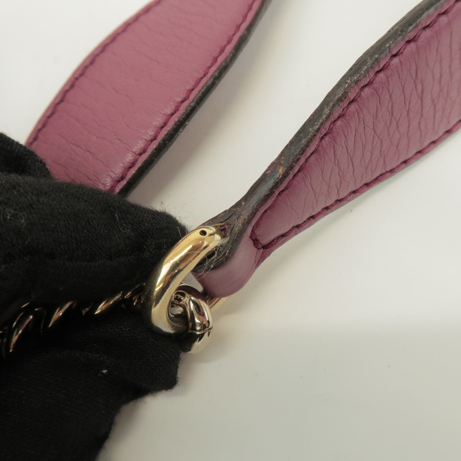 GUCCI SOHO Interlocking G Leather Chain Shoulder Bag Pink 308982