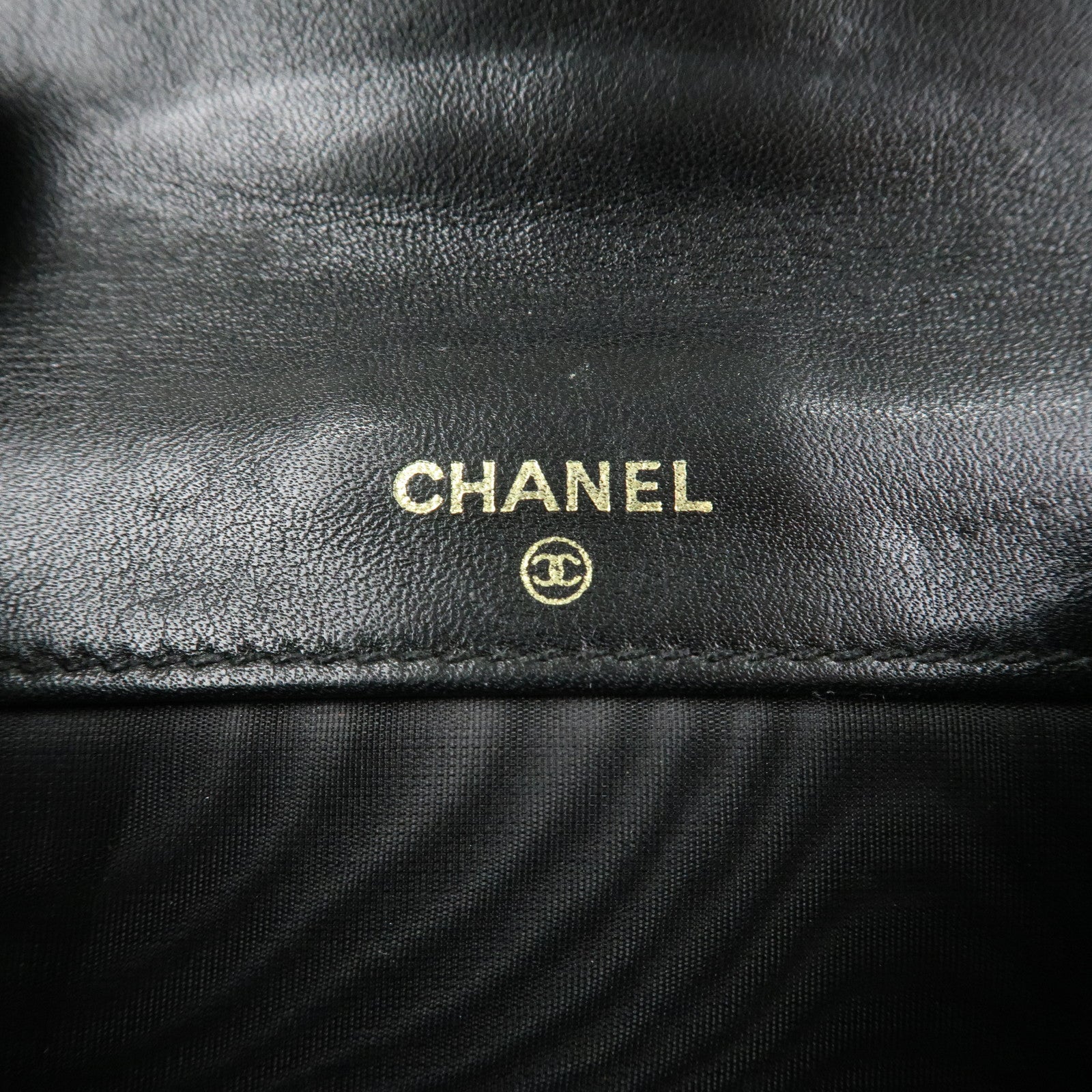 CHANEL COCO Mark W Hook Bi-fold Compact Wallet Black A01427