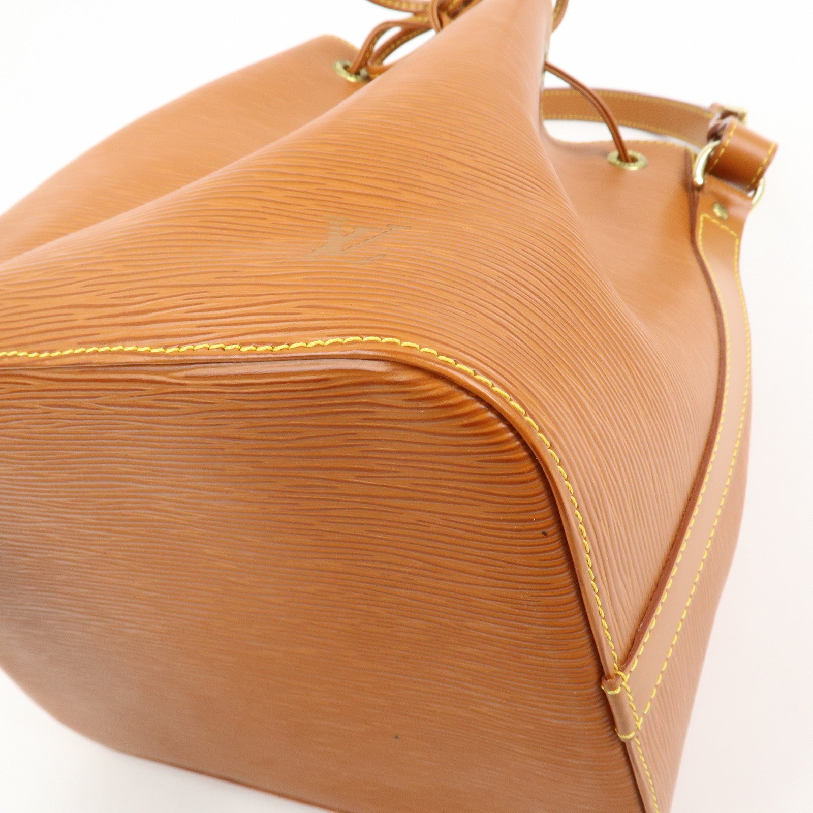 Louis Vuitton Epi Petit Noe Shoulder Bag Zipang Gold M44108