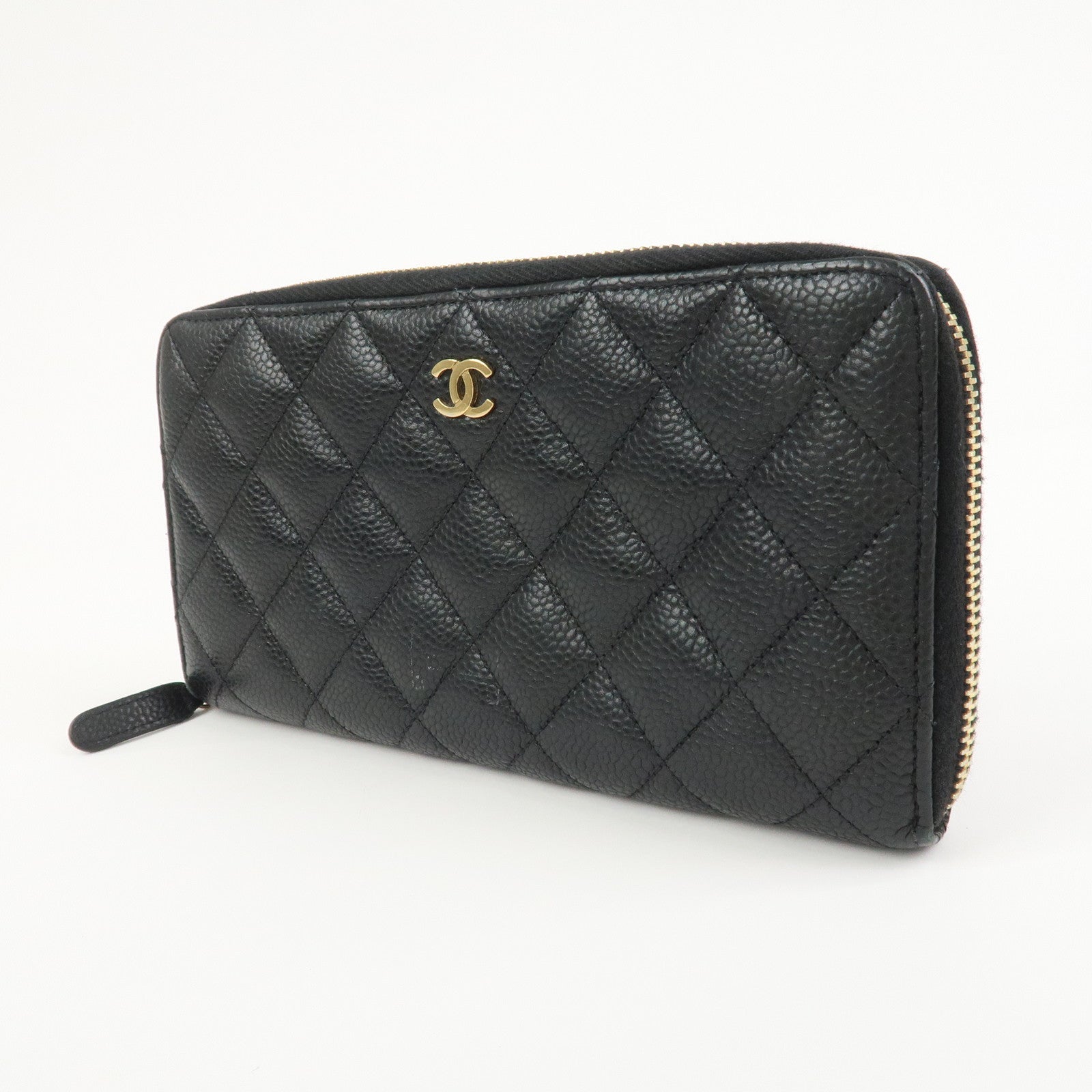 CHANEL COCO Mark Matelasse Classic Round Zippy Wallet Black AP0242