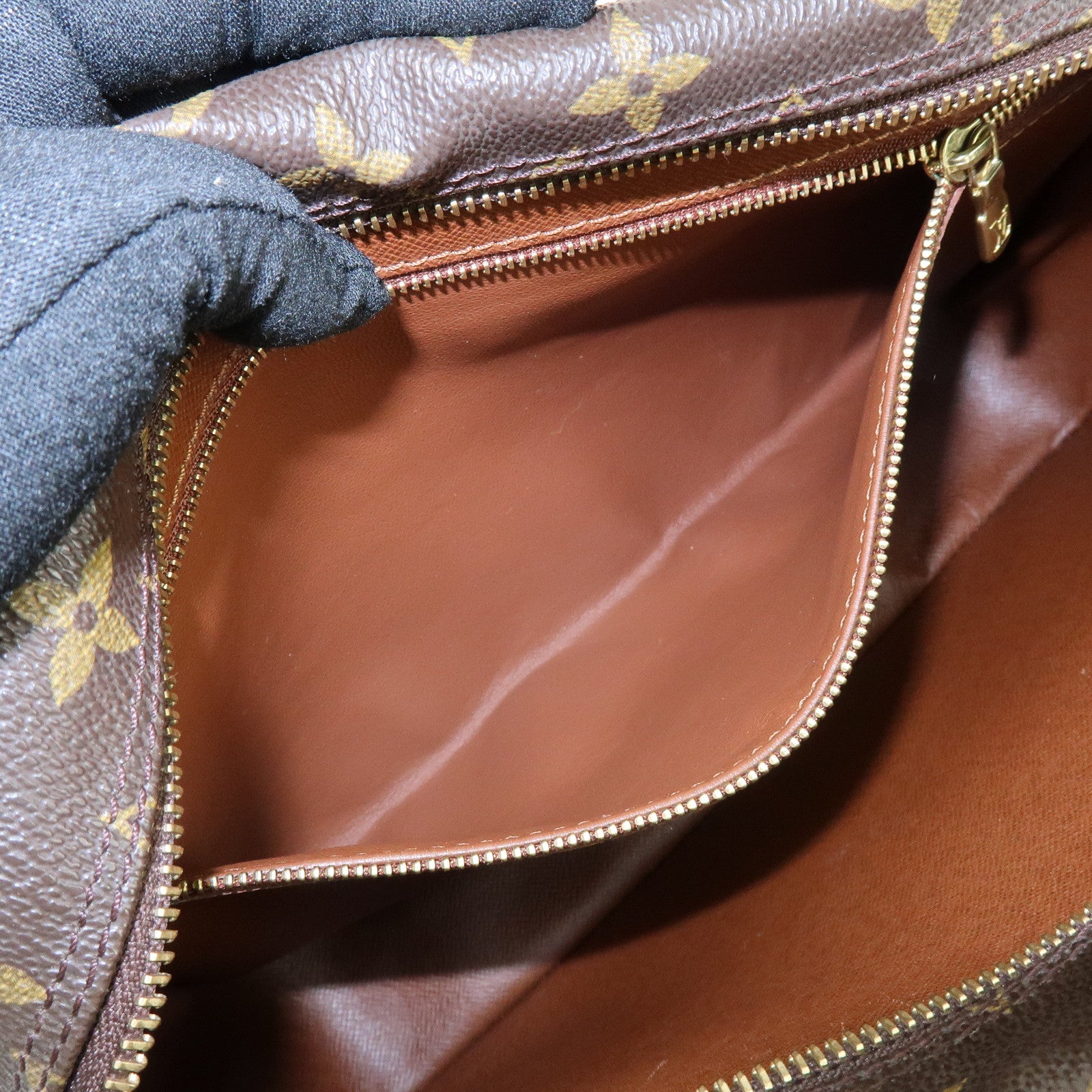 Louis Vuitton Monogram Trocadero 27 Crossbody Bag M51274