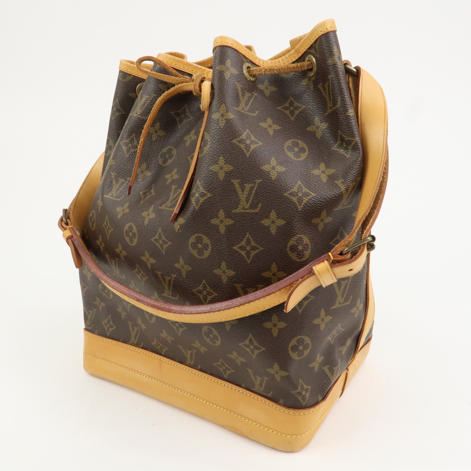 Louis Vuitton Monogram Noe Shoulder Bag Hand Bag Brown M42224