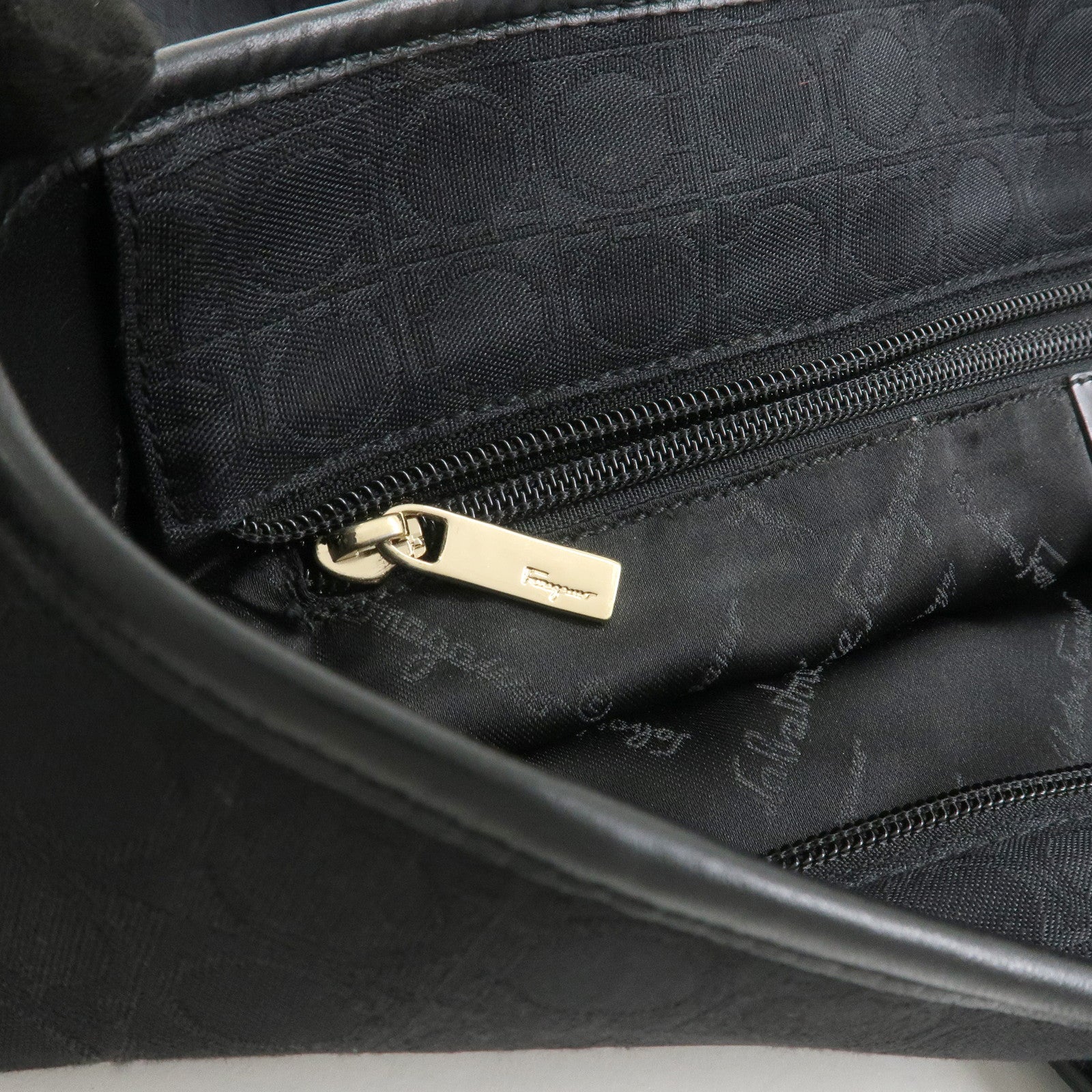 Ferragamo Gancini Canvas Leather Tote Bag Black AAU-21-2812