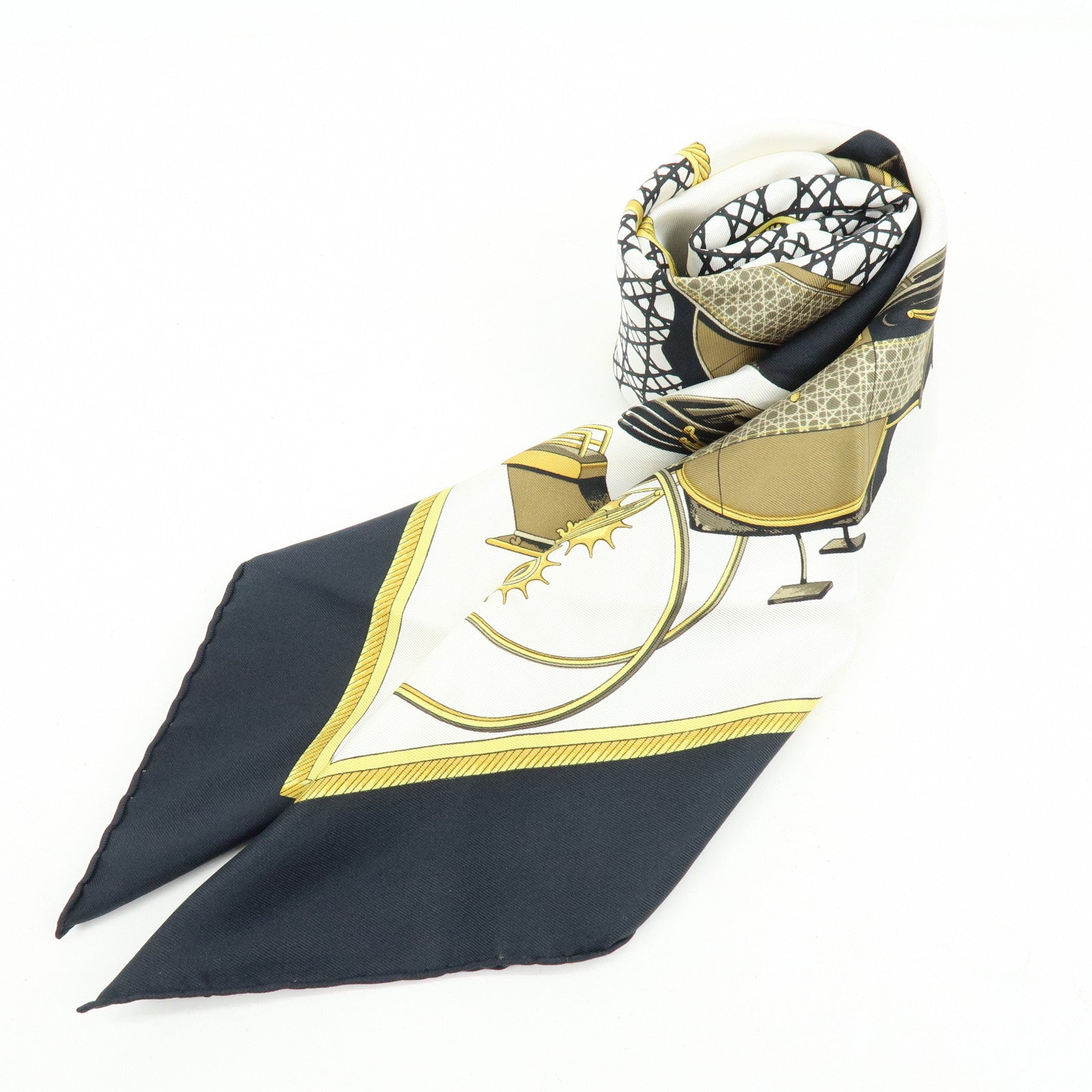 HERMES Carre 90 Silk 100% Scarf LES VOITURES A TRANSFORMATION