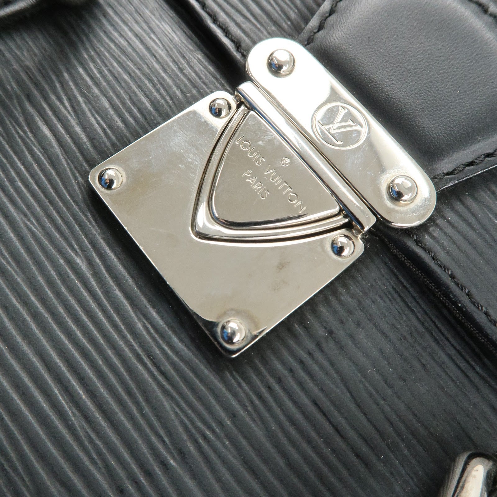 Louis Vuitton Epi Segur PM Hand Bag Noir Black M58822 Used