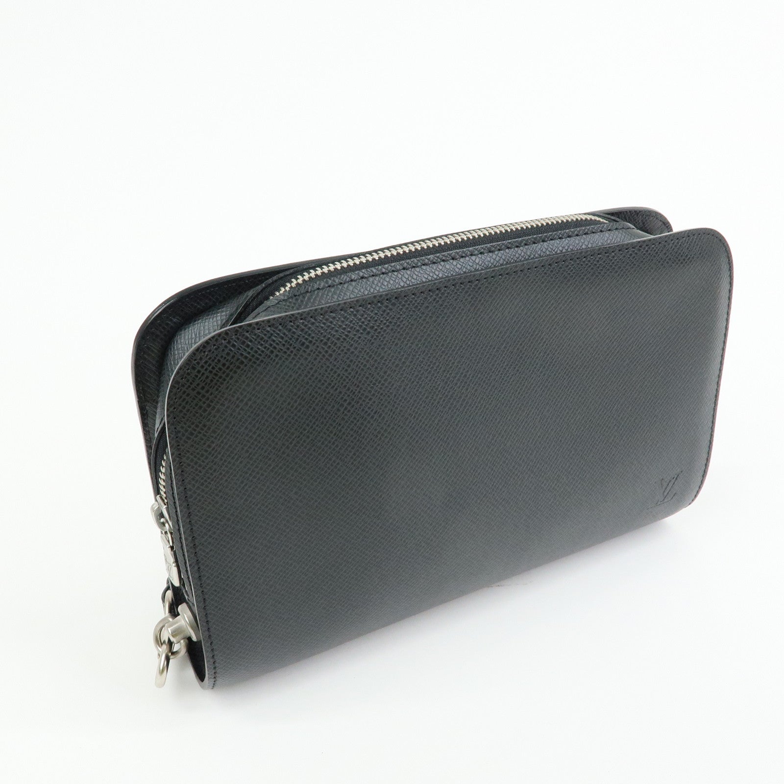 Louis Vuitton Taiga Baikal Leather Clutch Bag Pouch Ardoise M30182