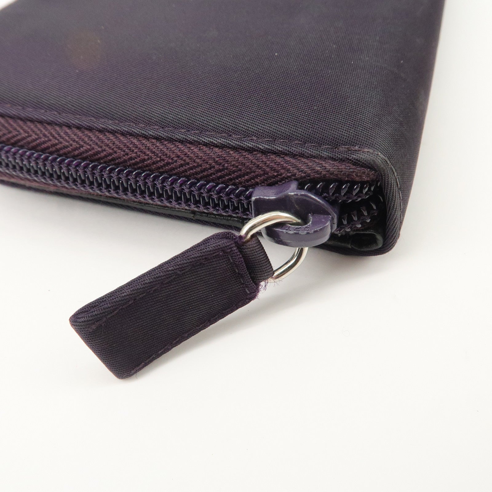 PRADA Nylon Bi-fold Round Zippy Compact Wallet Black