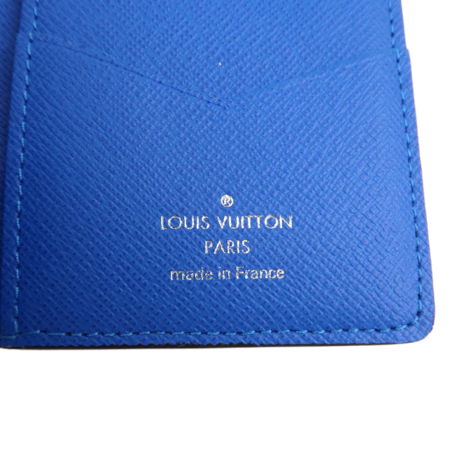 Louis Vuitton Taiga Organizer de Posh Card Case Noir Blue M63329