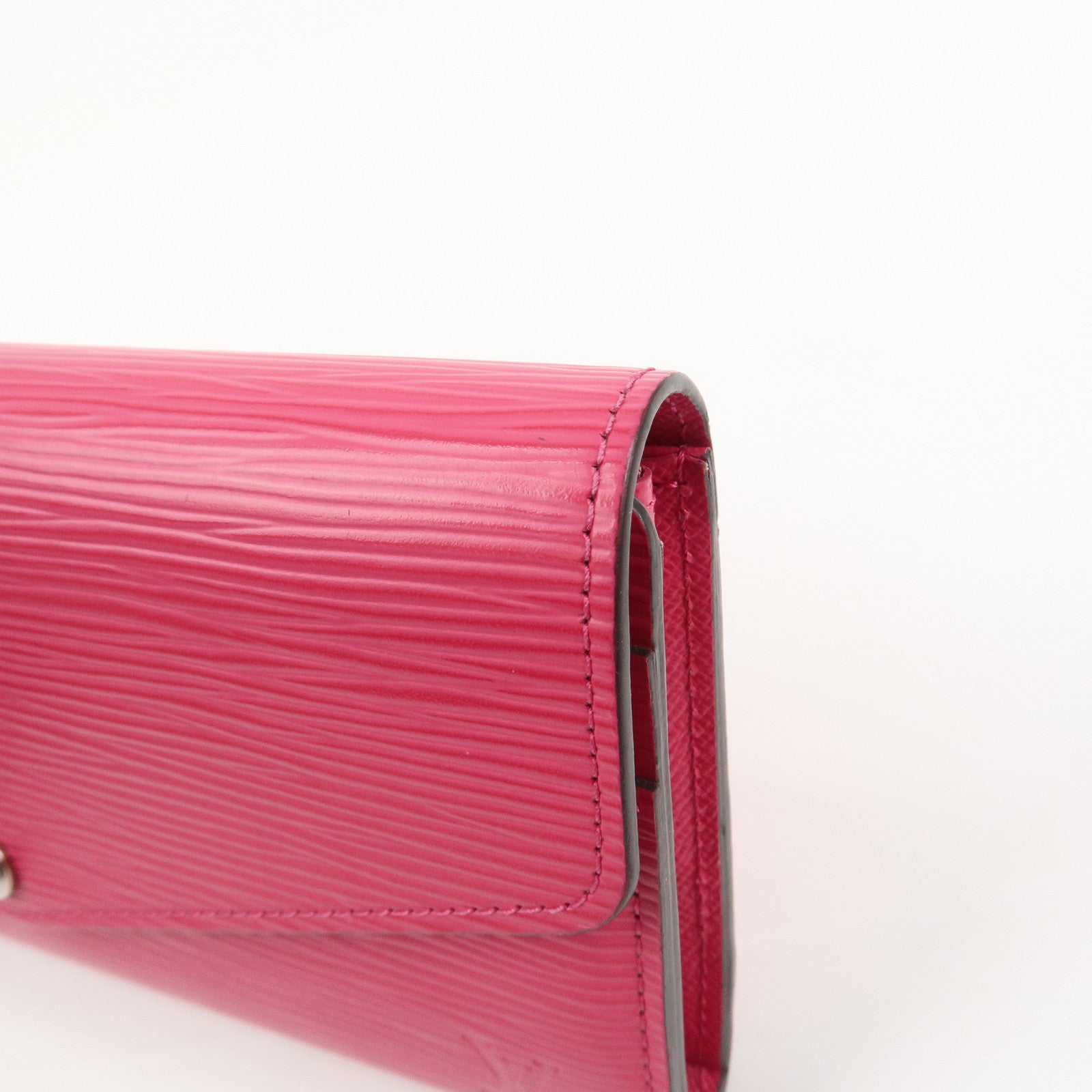 Louis Vuitton Epi Portefeuille Sarah Long Wallet Fuchsia M60580