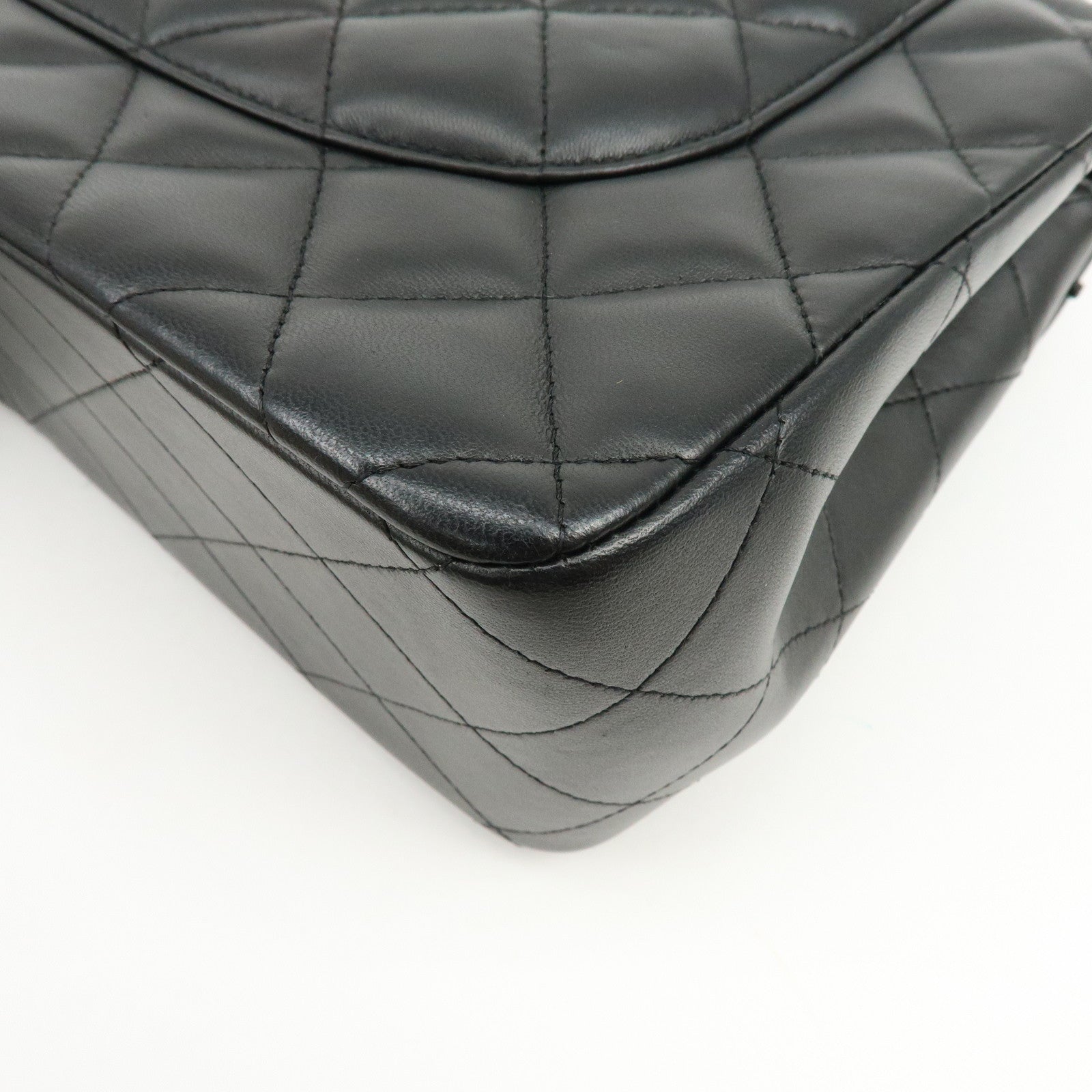 CHANEL Matelasse Lamb Skin Chain Shoulder Bag Black A58600