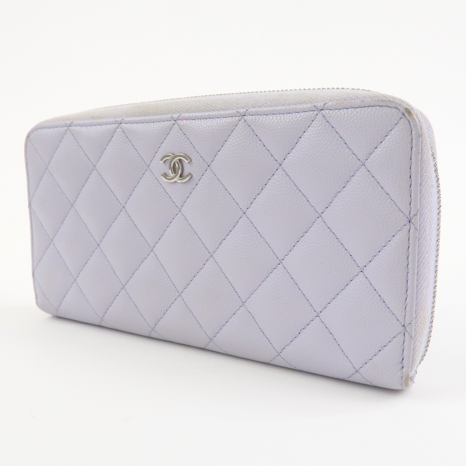 CHANEL Matelasse Caviarskin Round Zippy Wallet Lavender AP0242