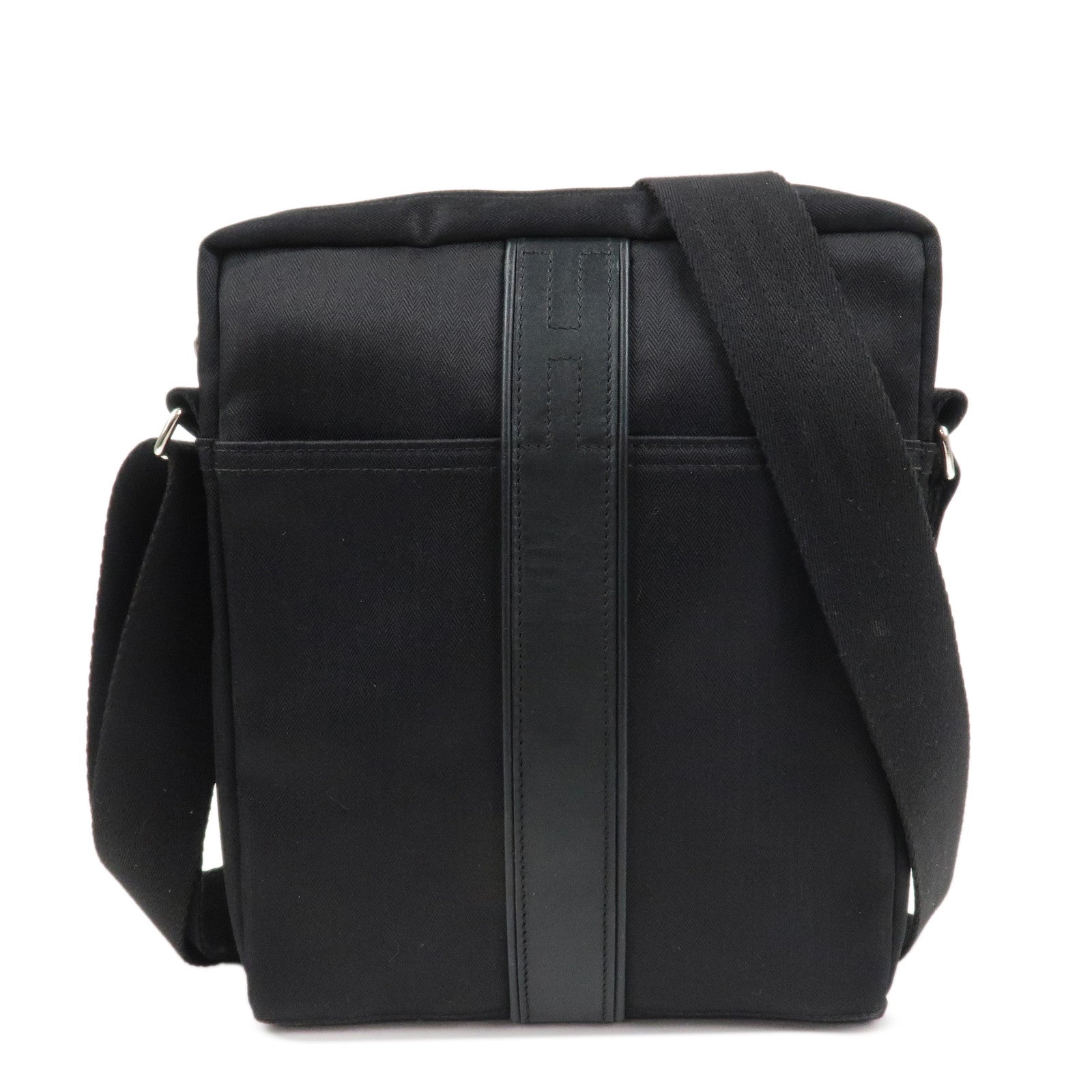 HERMES Toile Chevrons Leather Acapulco Bandouliere Shoulder Bag MM