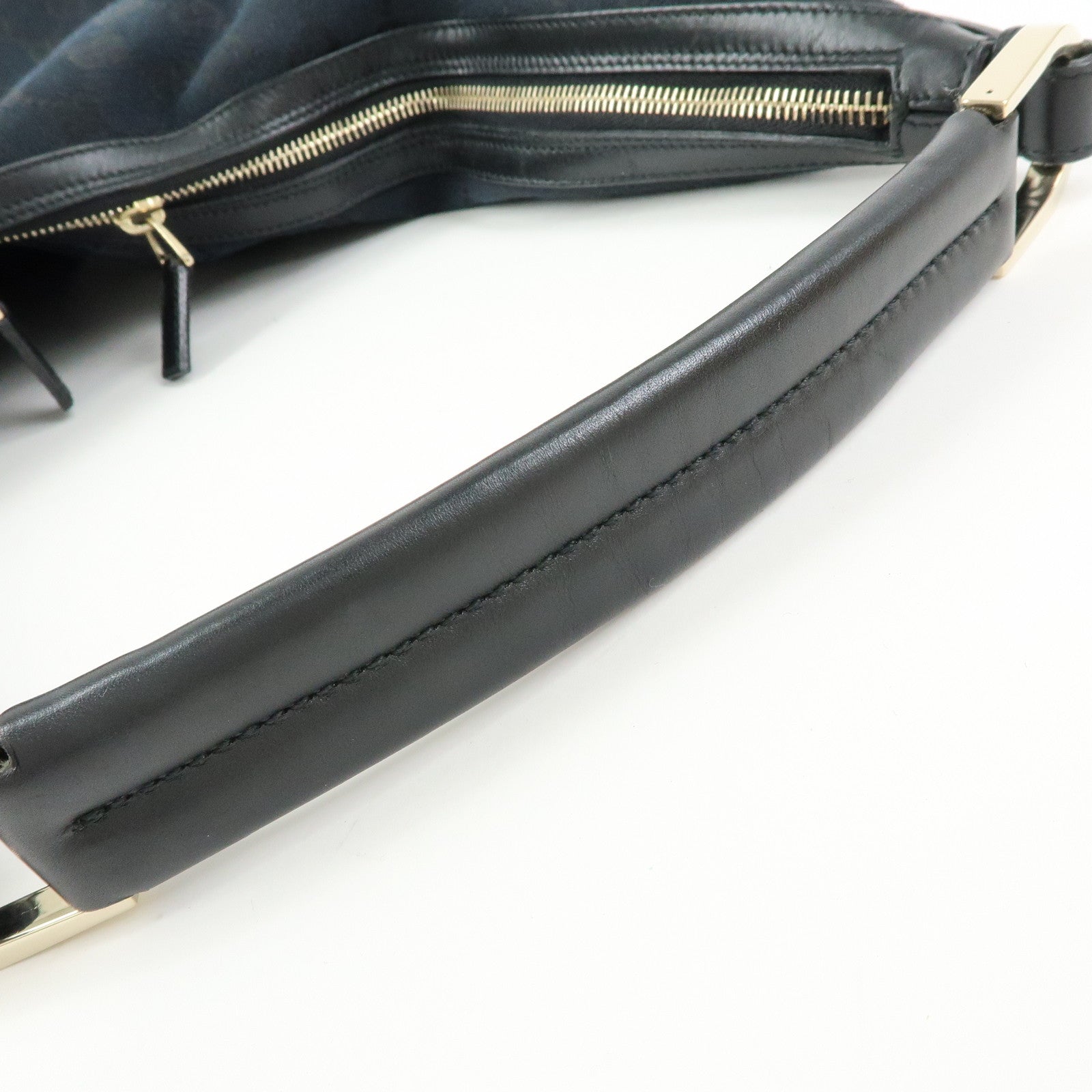GUCCI GG Canvas Leather Shoulder Bag Hand Bag Black 001.4287