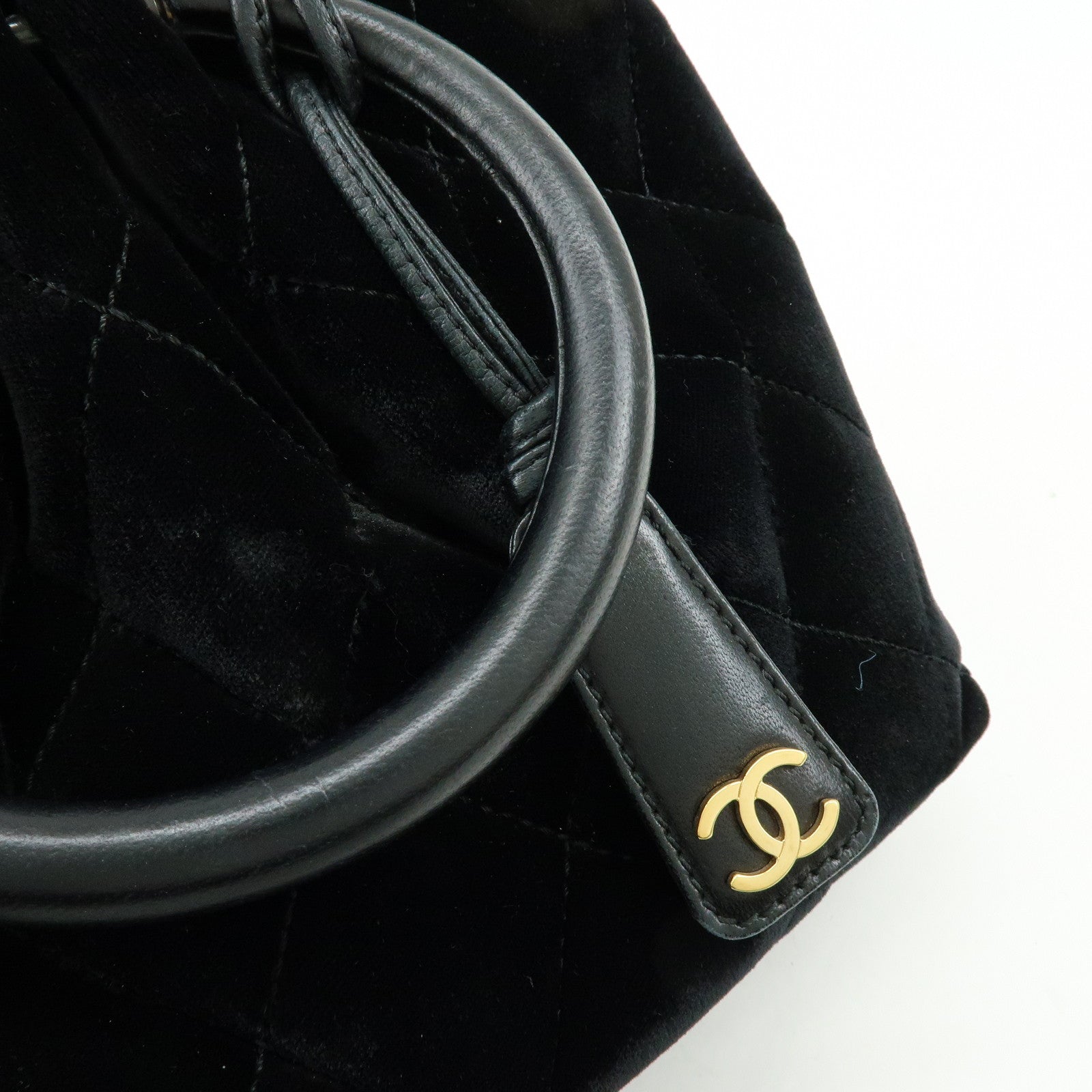 CHANEL Matelasse Circle Handle COCO Mark Velvet Lambskin Hand Bag