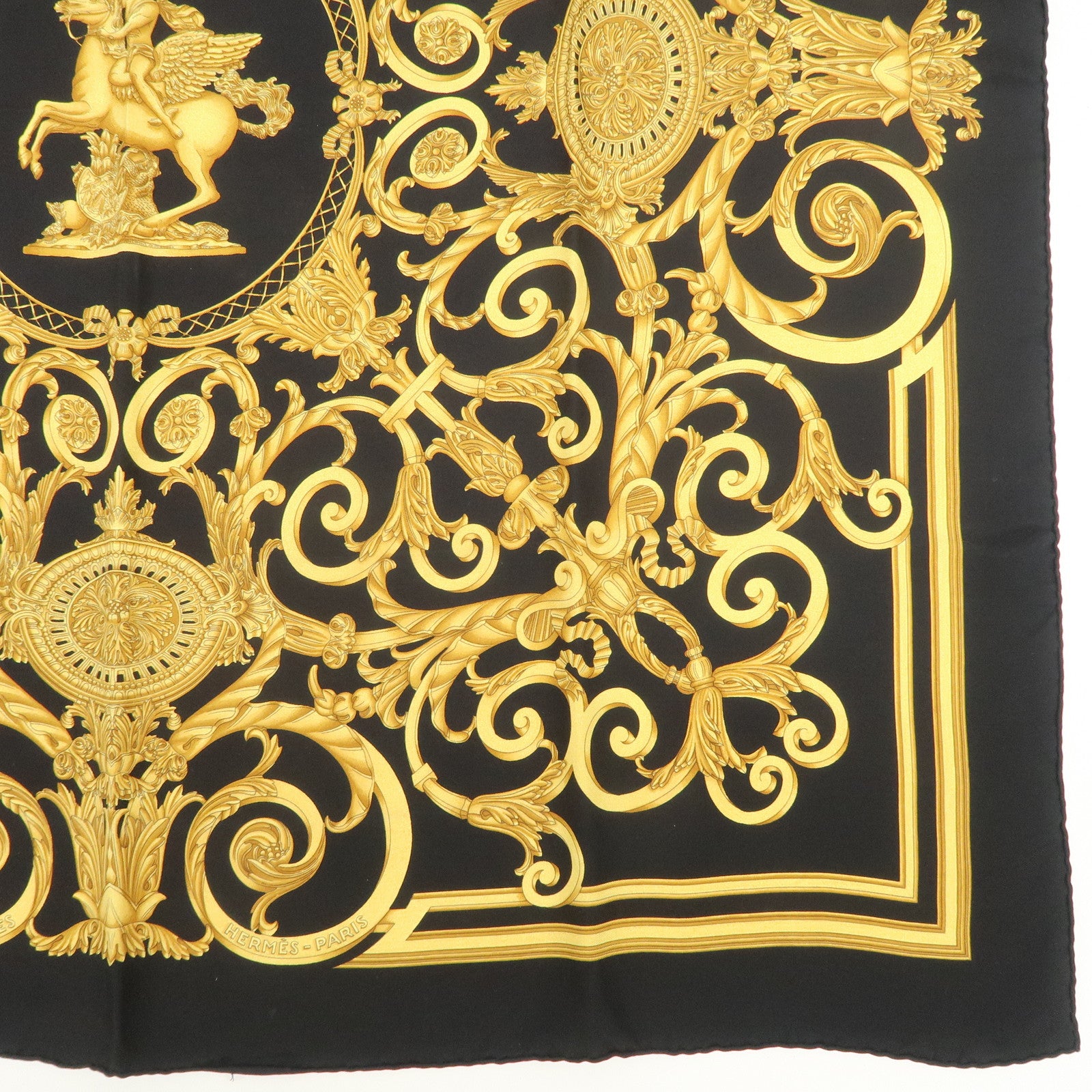 HERMES Carre 90 Silk 100% LES TUILERIES Scarf Black Gold