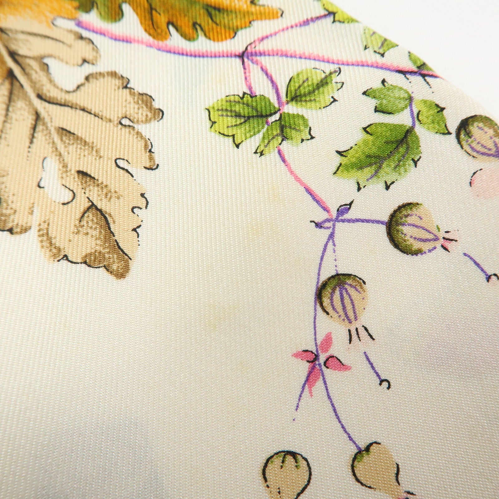 GUCCI Silk 100% Scarf Botanical Garden Mastard Yellow White