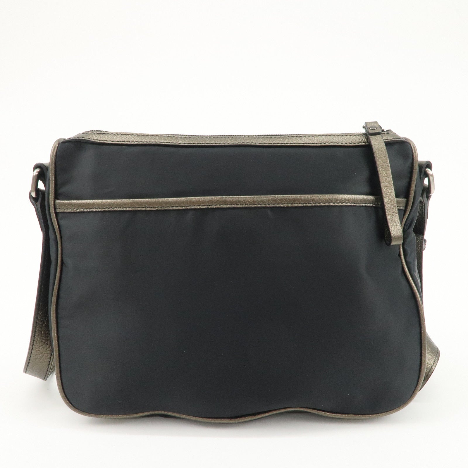 BURBERRY Nylon Leather Shoulder Bag Black Used