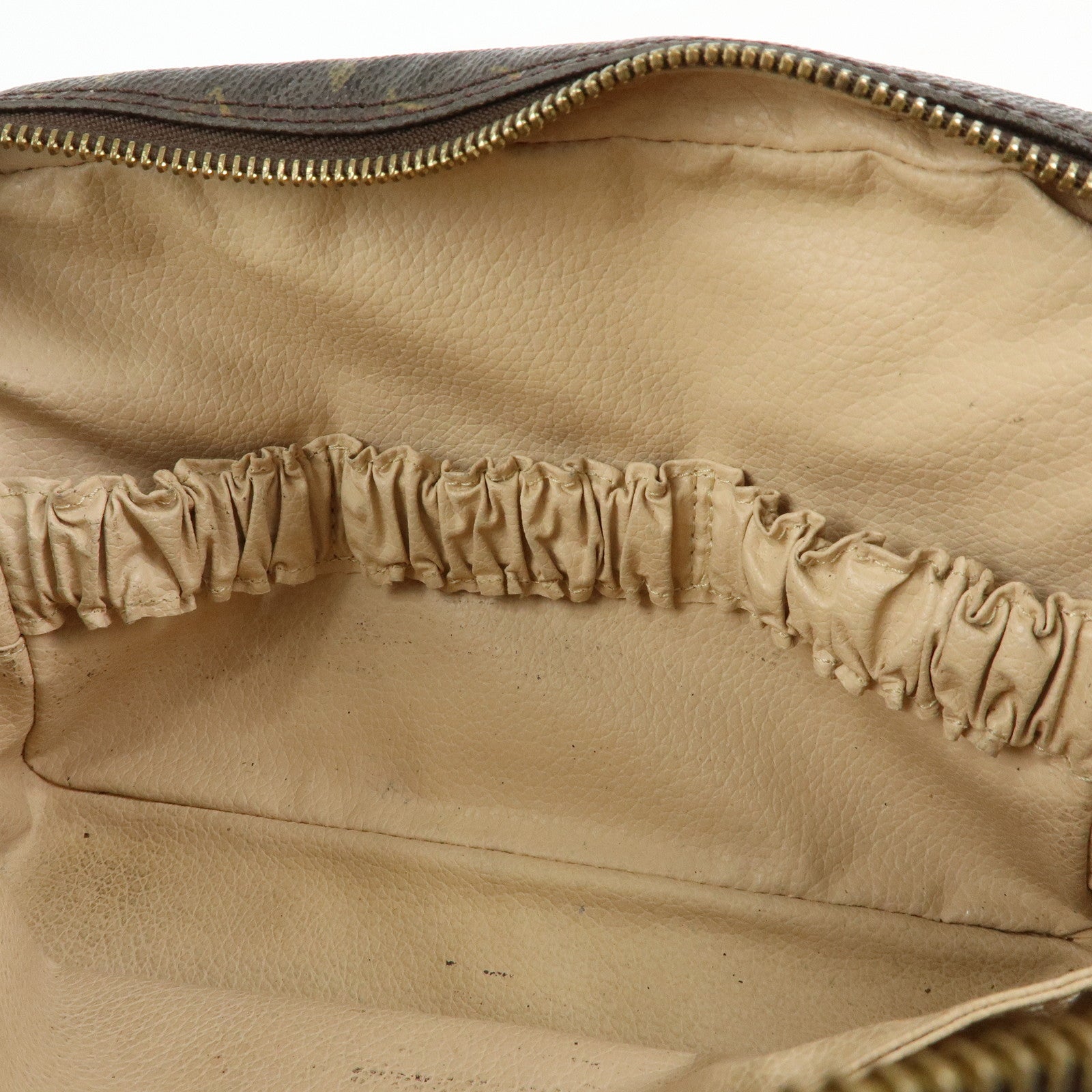 Louis Vuitton Monogram Trousse Toilette 23 Cosmetic Pouch M47524