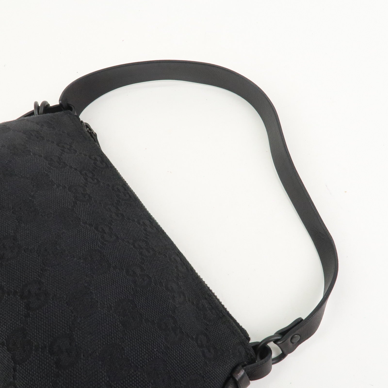 GUCCI GG Canvas Leather Shoulder Bag Hand Bag Pouch Black 103399