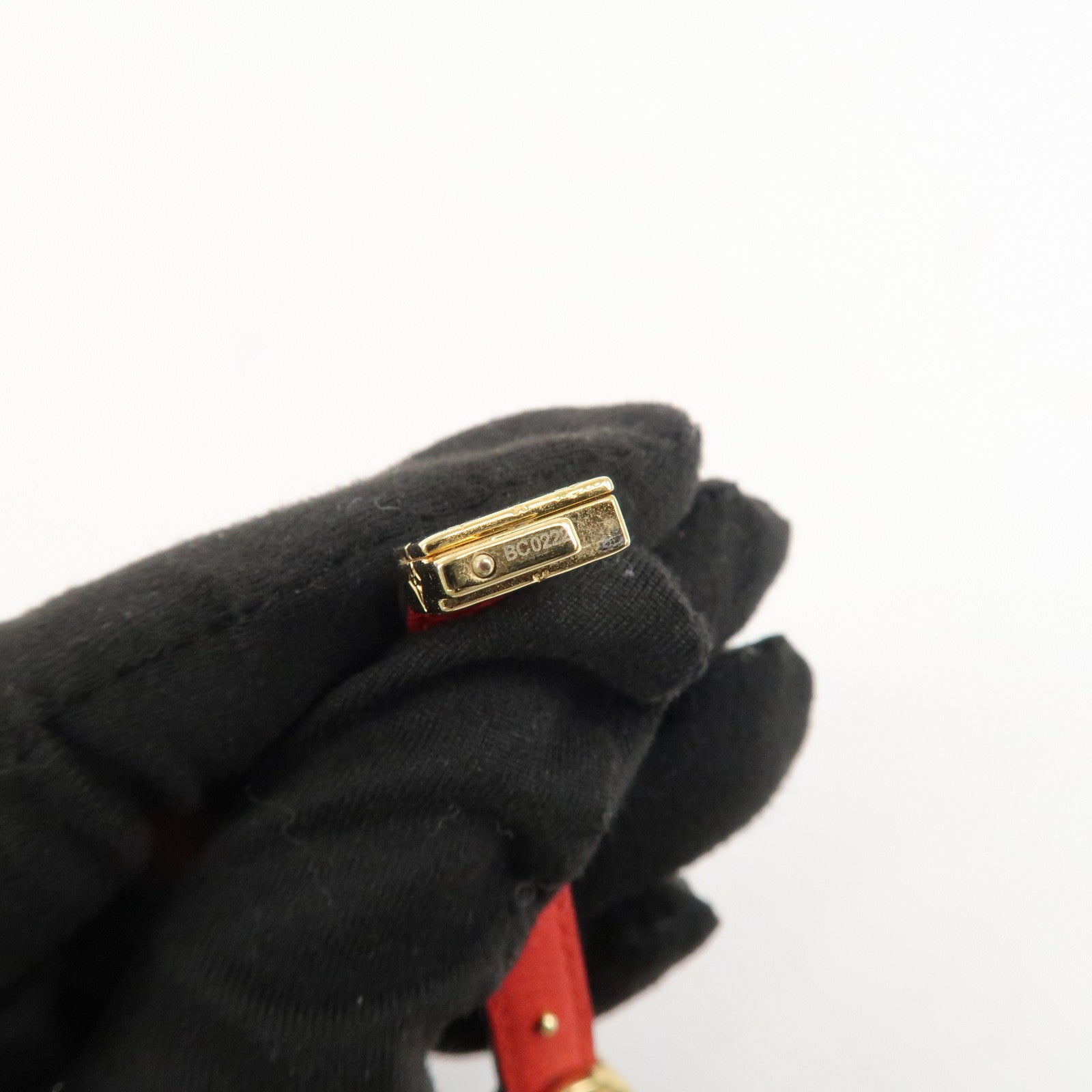 Louis Vuitton Monogram LV Circle Reversible Bracelet M6268E Used