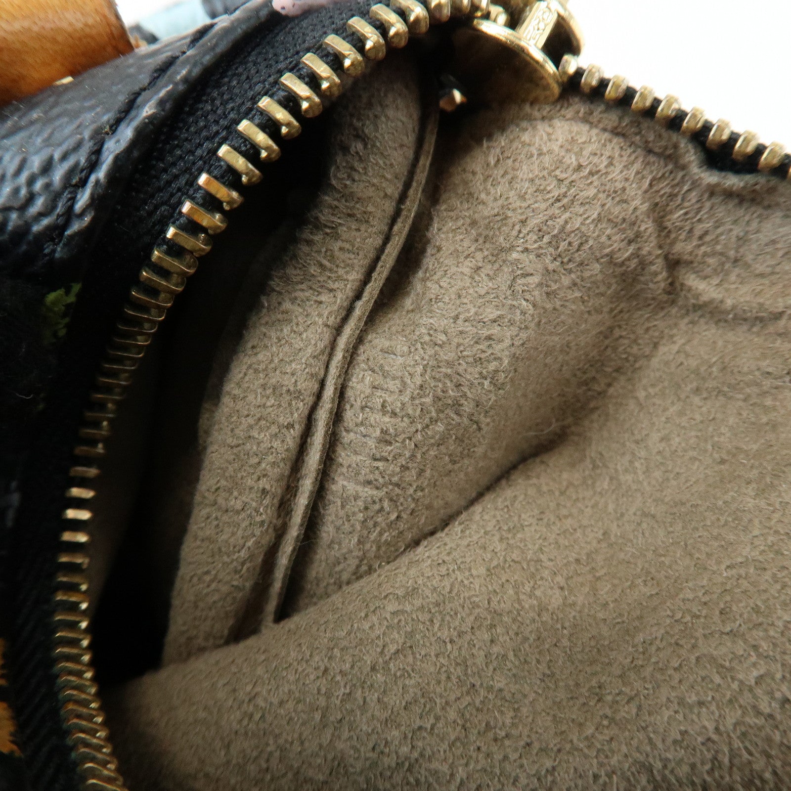 Louis Vuitton Monogram Multicolor Mini Speedy Mini Bag Noir M92644
