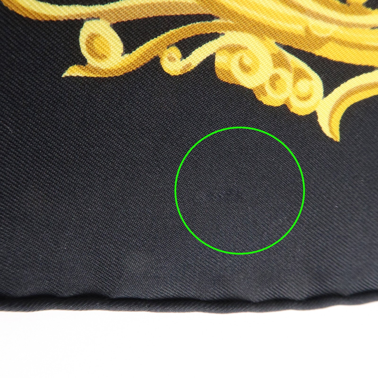 HERMES Carre 90 Silk 100% Scarf SANSSOUCY Gold Back Ivory Used