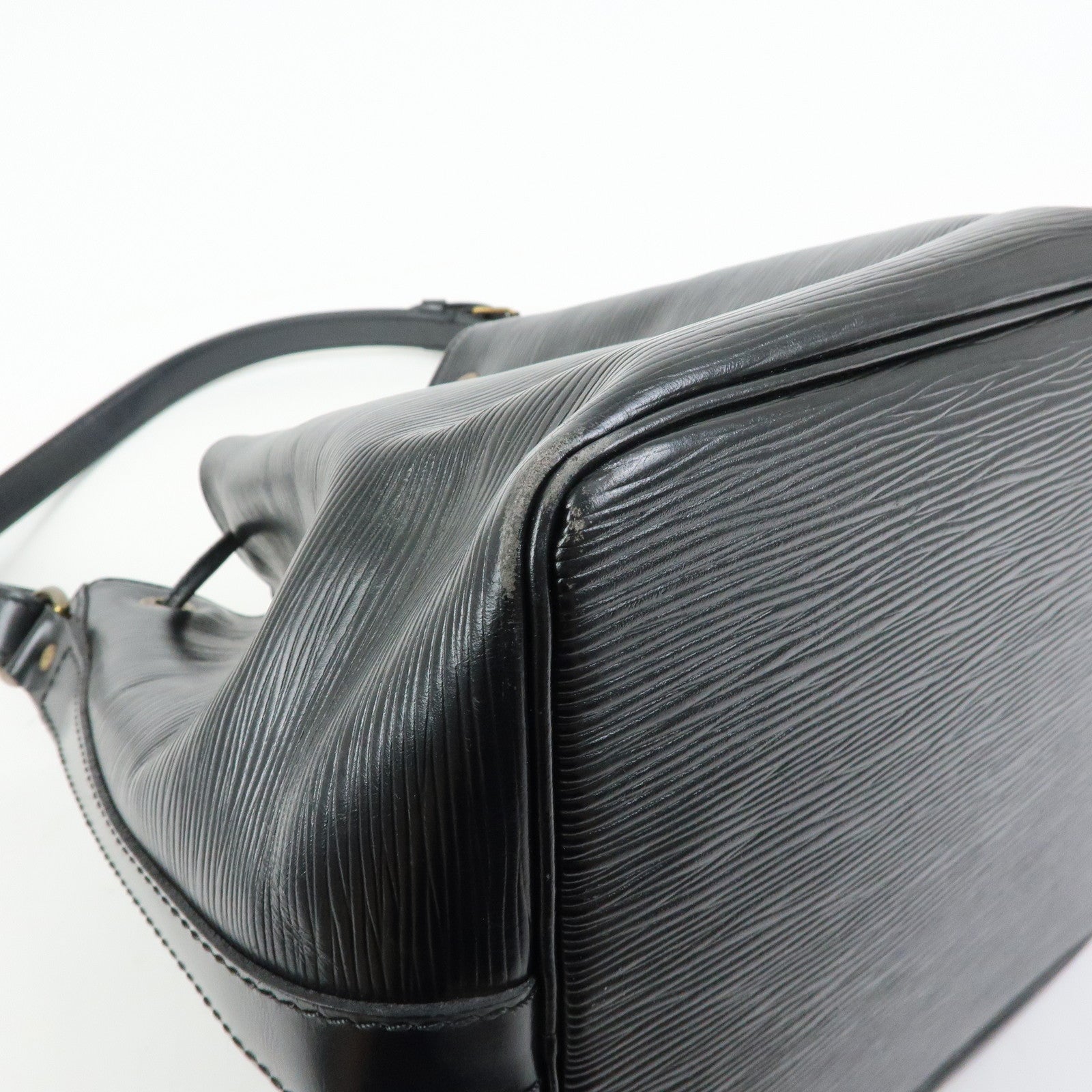 Louis Vuitton Epi Petit Noe Shoulder Bag Noir Black M59012