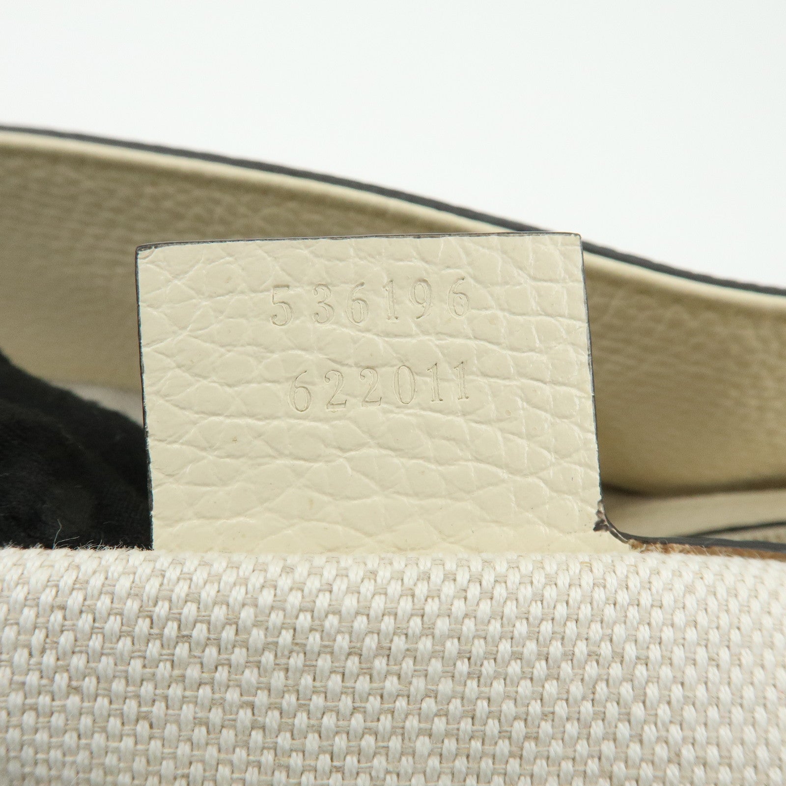 GUCCI SOHO Interlocking G Calf Leather Chain Shoulder Bag 536196