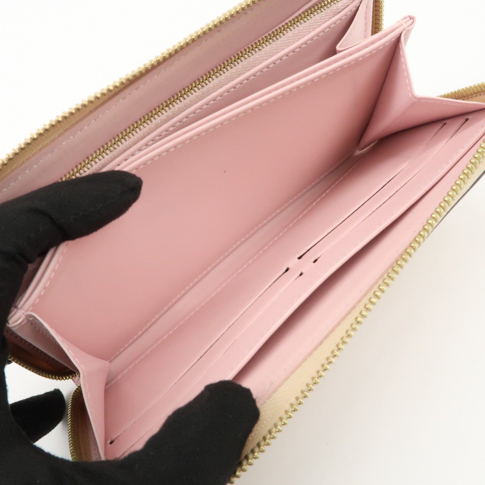 Louis Vuitton Vernis Leather Round Zippy Wallet Dune M58037