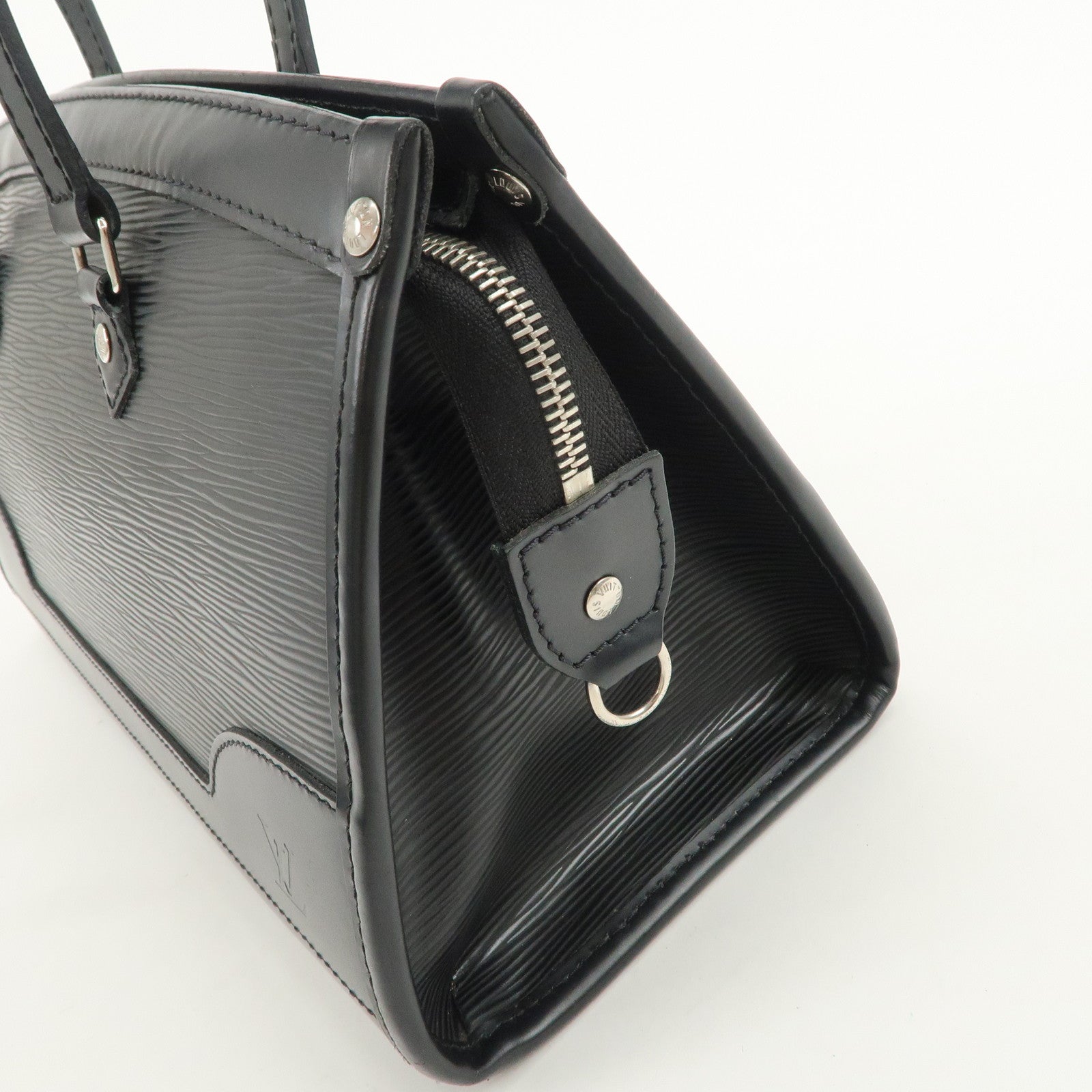 Louis Vuitton Epi Leather Madeleine PM Hand Bag Noir Black M59332