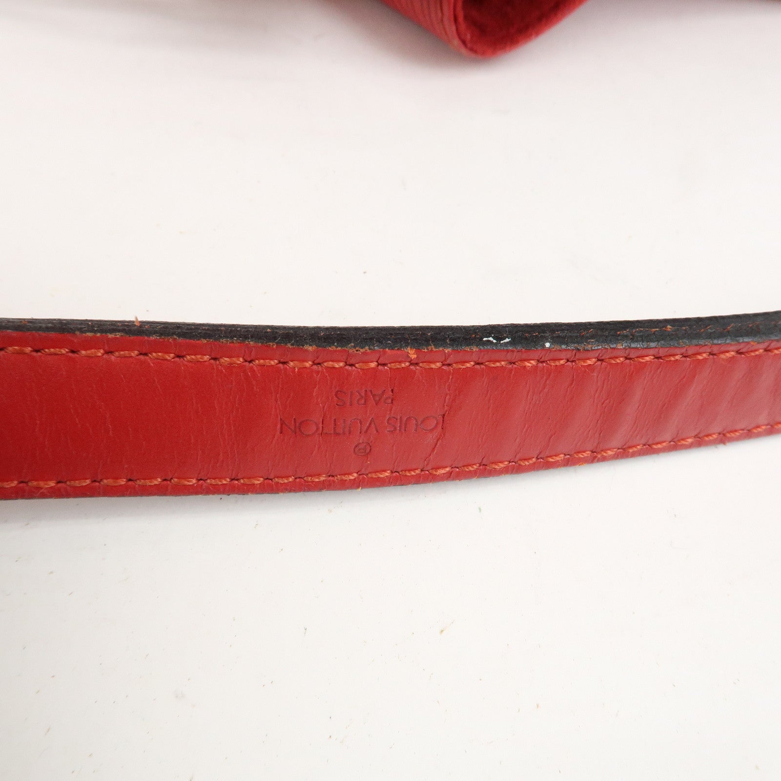 Louis Vuitton Epi Petit Noe Shoulder Bag Castilian Red M44107