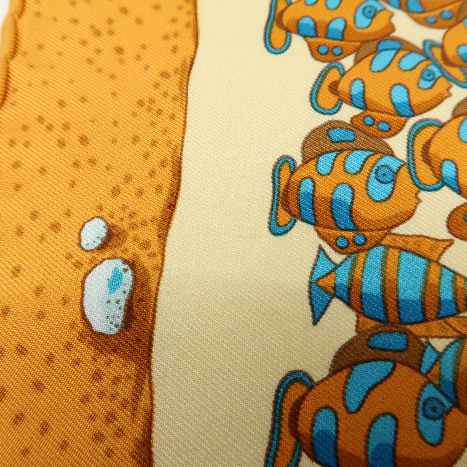 HERMES Petit Carre 40 Silk 100% Mini Scarf Poissons Tropicaux